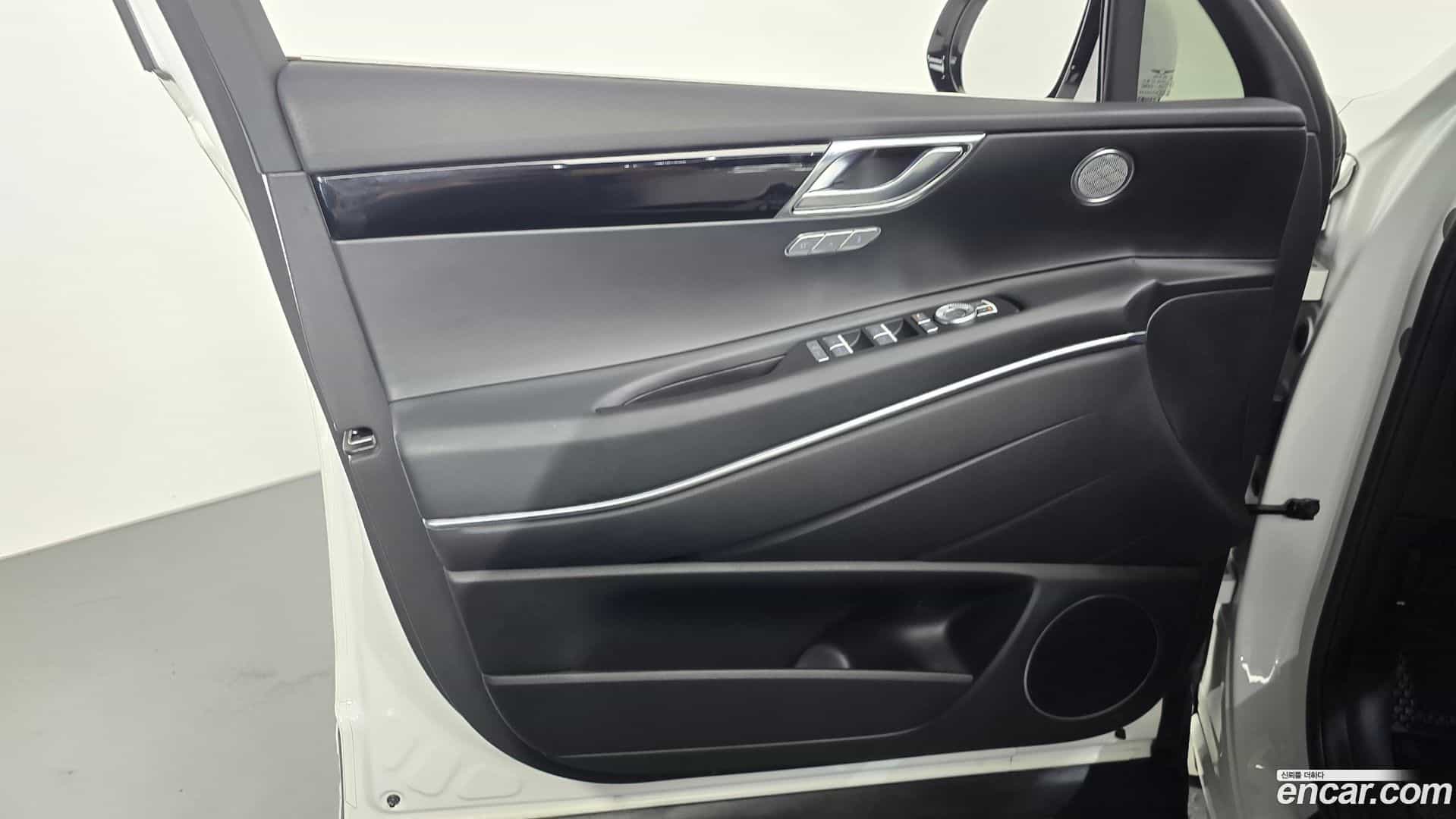 GV80 Genesis 2023.11-INNER-034