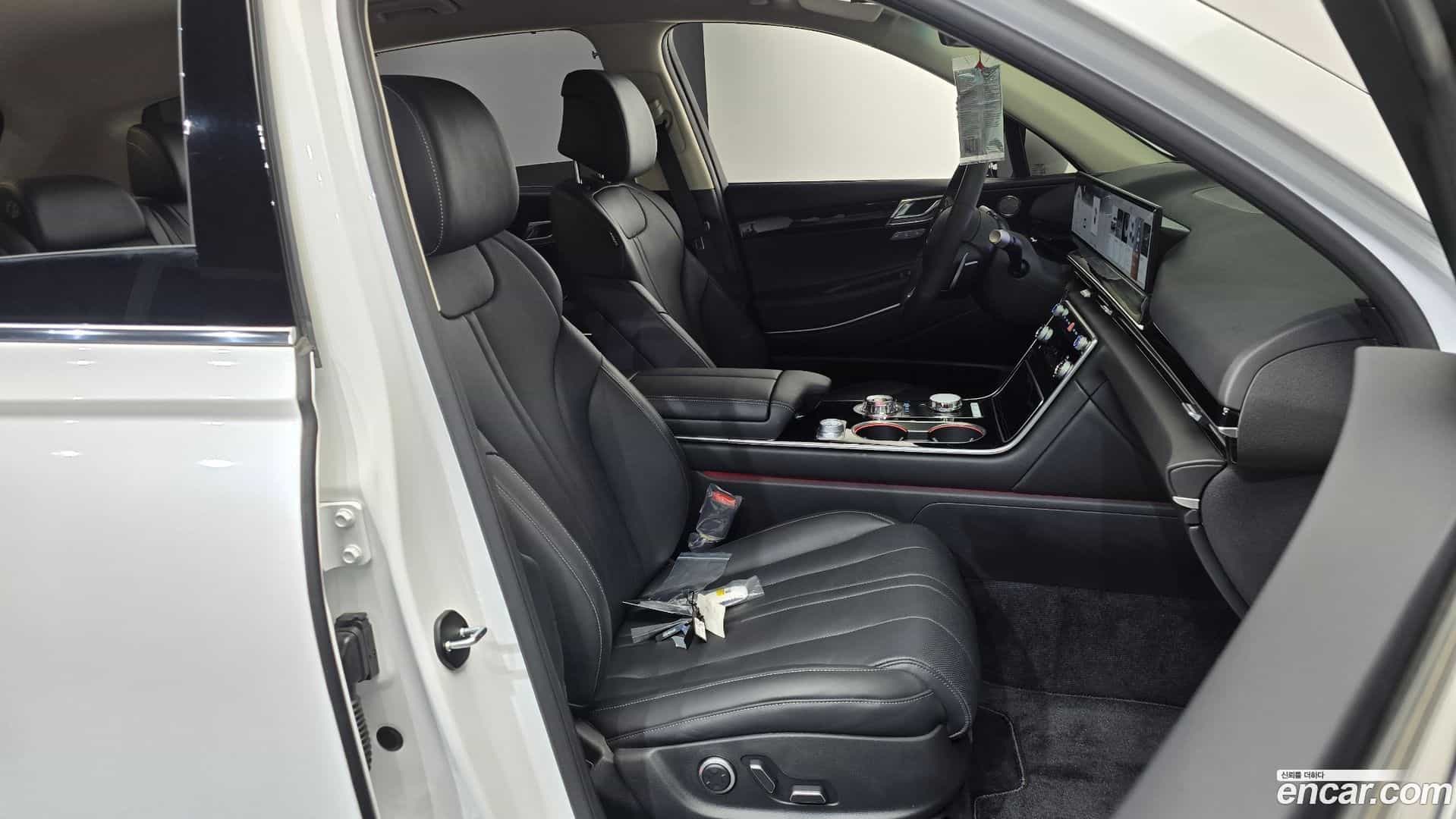 GV80 Genesis 2023.11-INNER-036