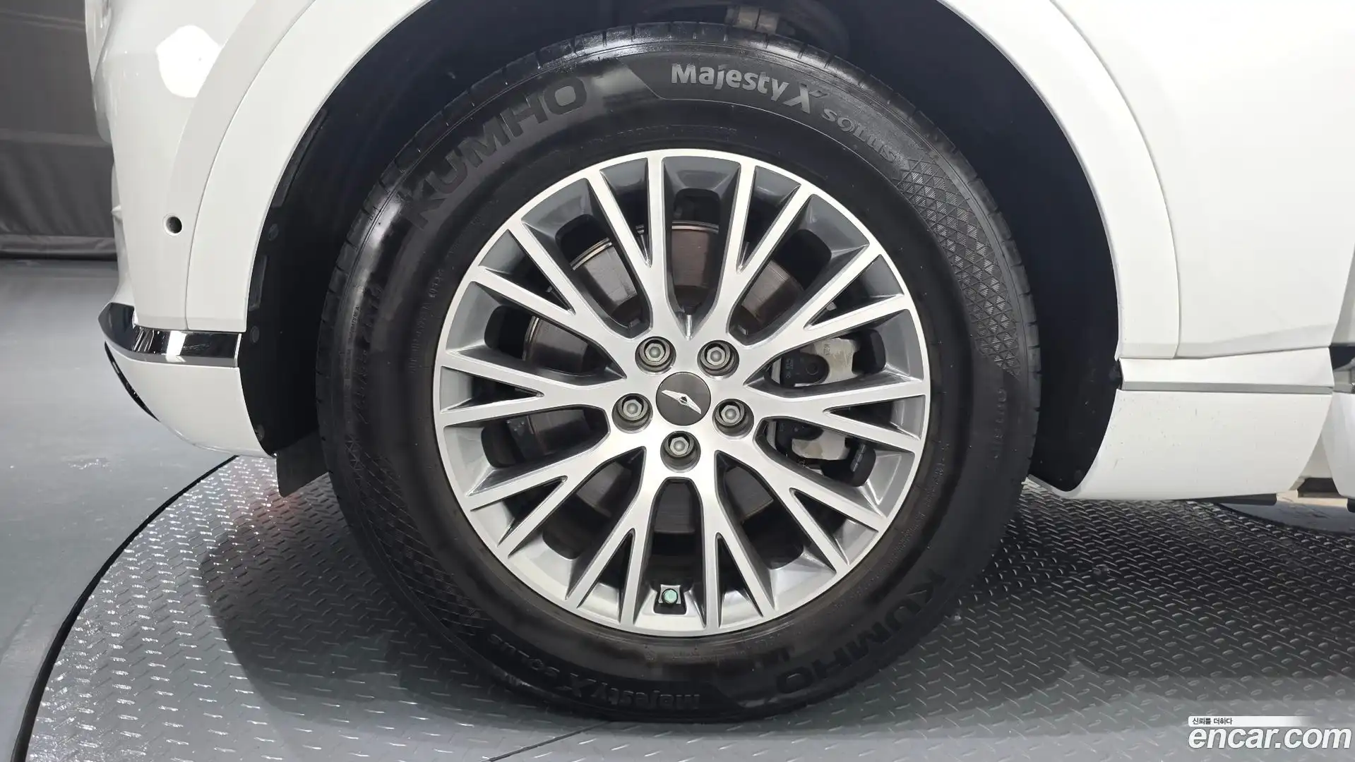 GV80 Genesis 2021.0-OUTER-005