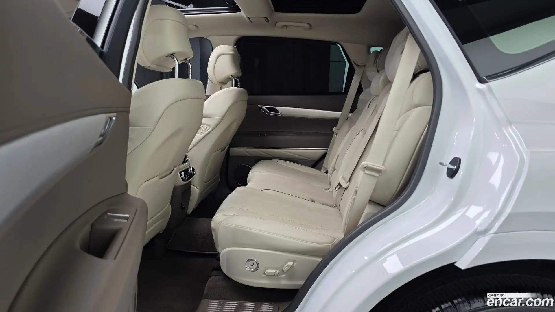 GV80 Genesis 2021.0-OPTION-015