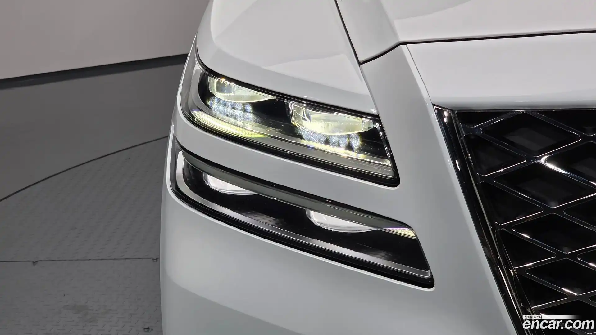 GV80 Genesis 2021.0-OUTER-032