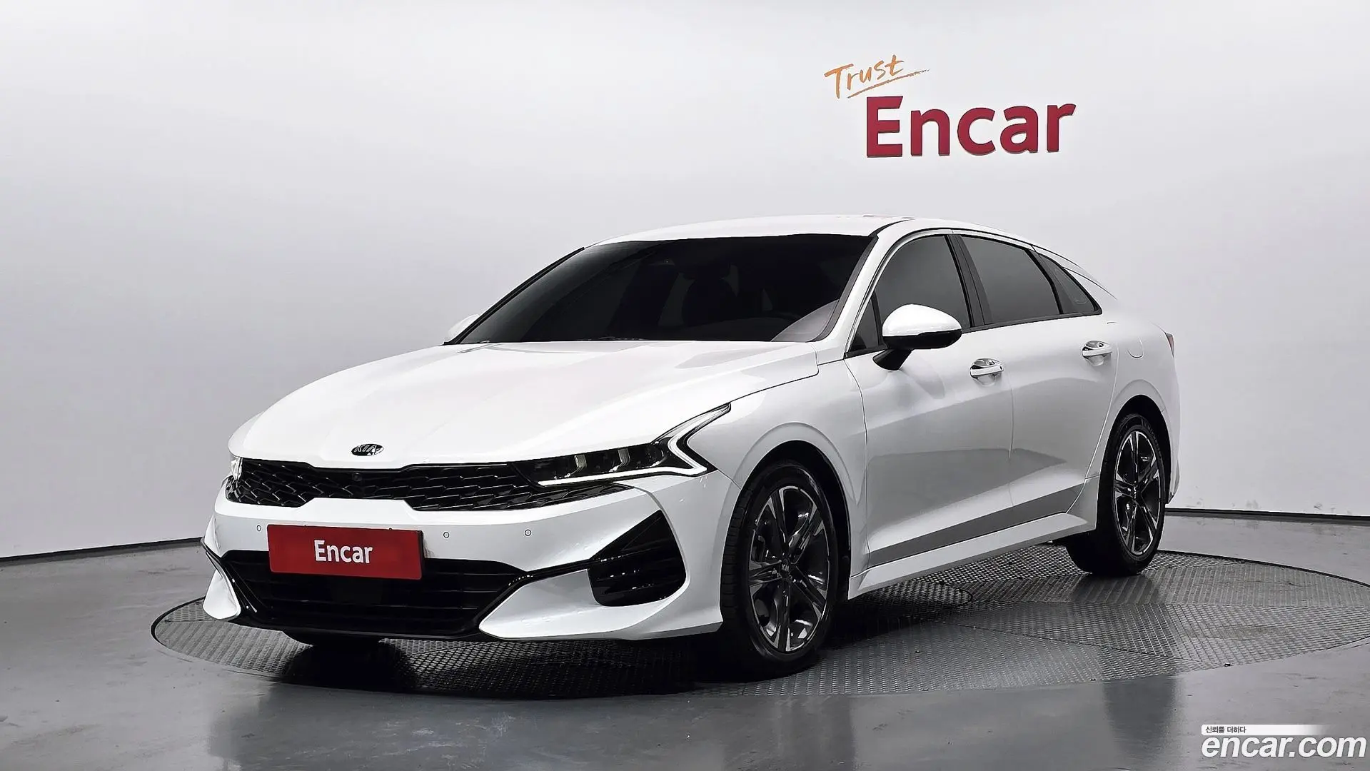 Main__Slider__Photo:K5 Kia 2019.11-0