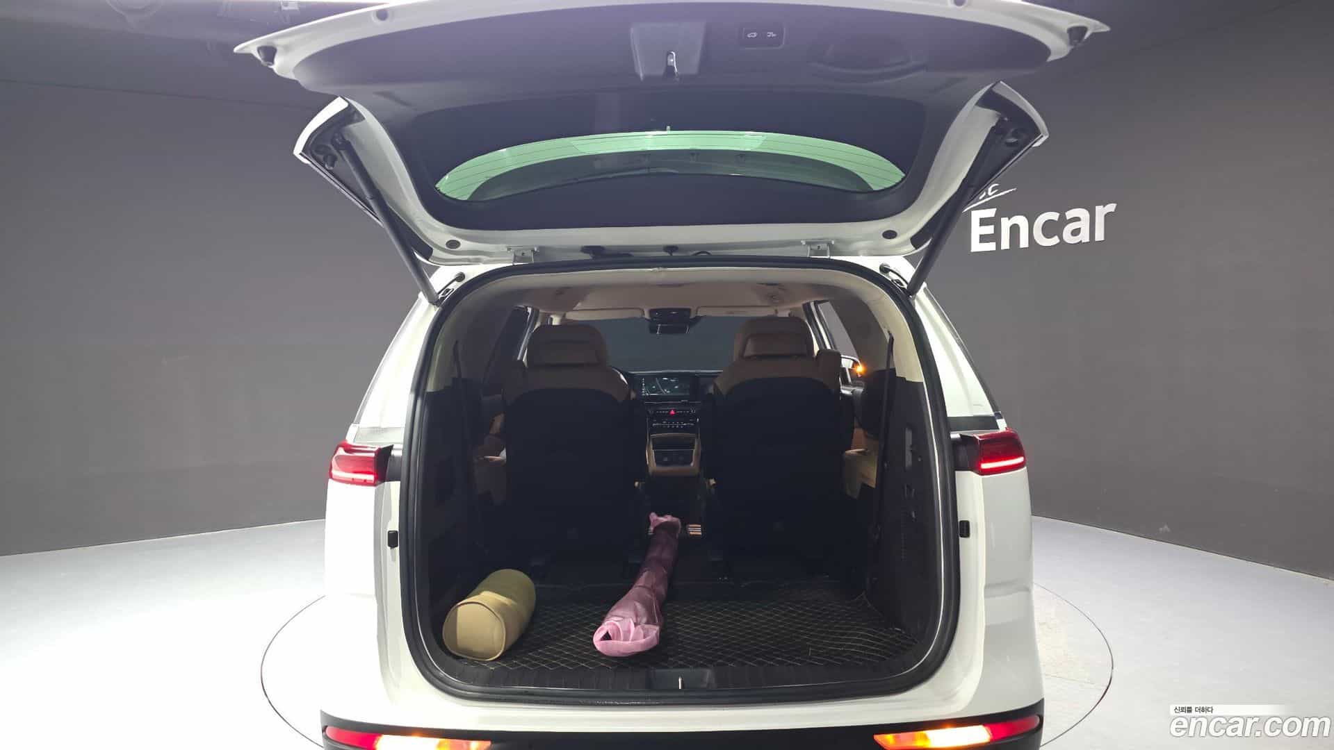 Canival Kia 2020.8-OPTION-021