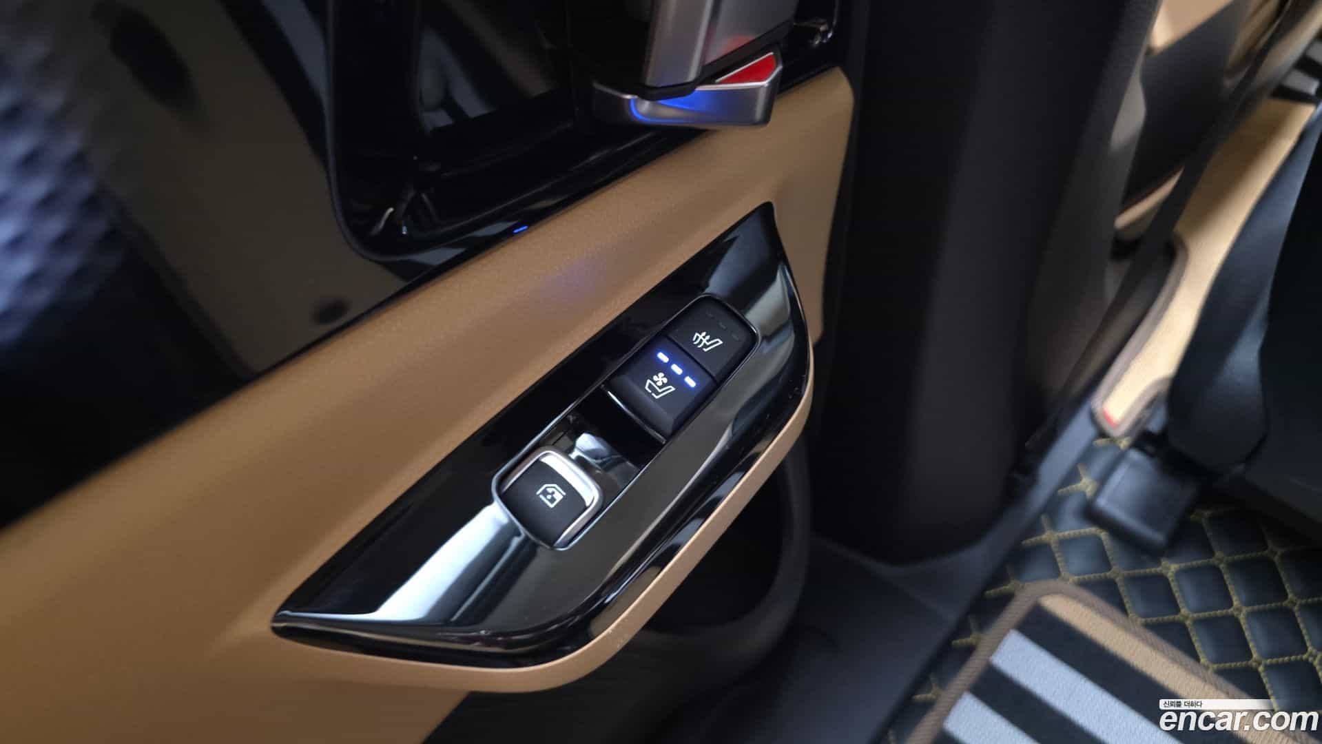 Canival Kia 2020.8-OPTION-042