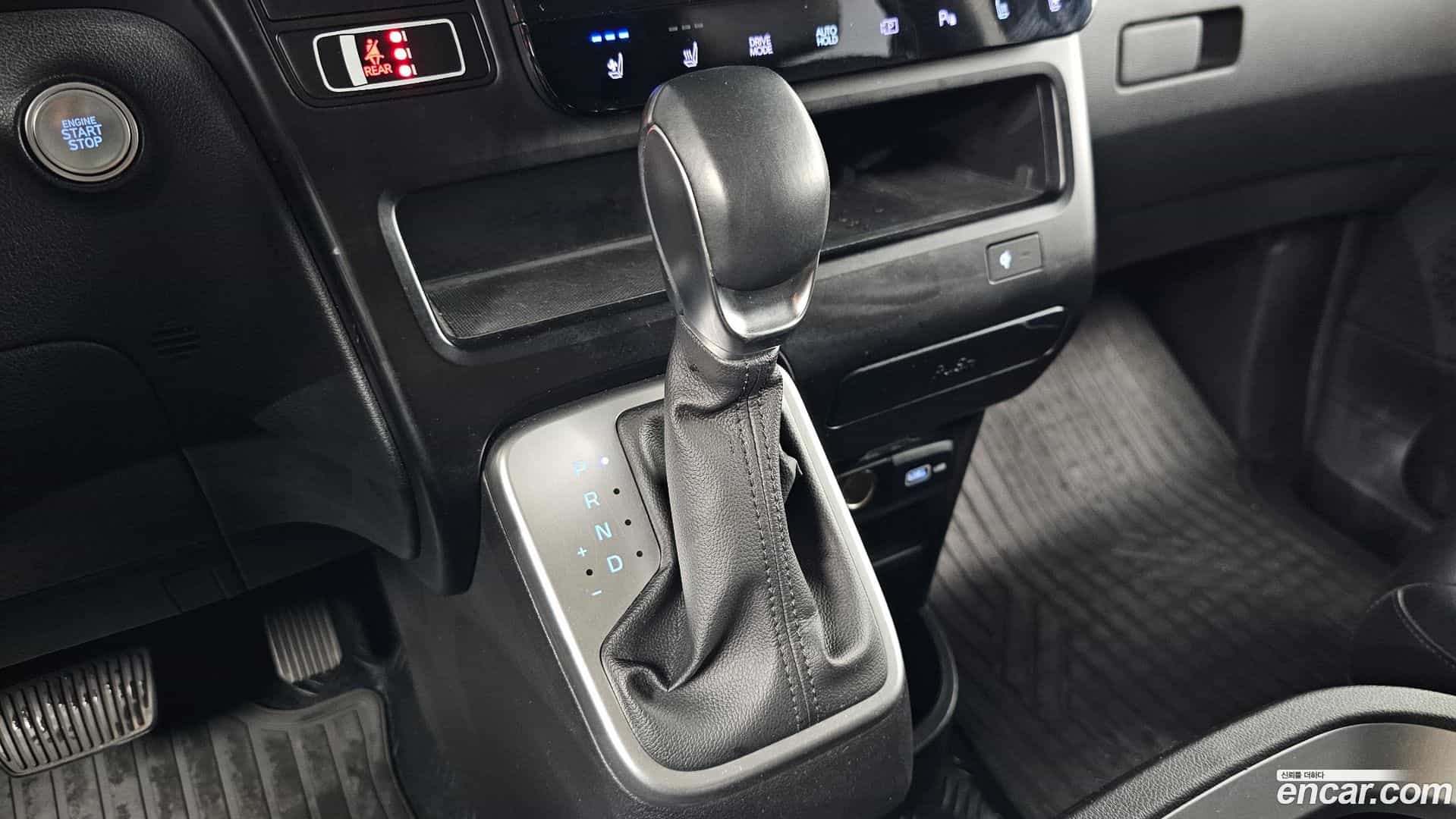 Staria Hyundai 2021.9-INNER-009
