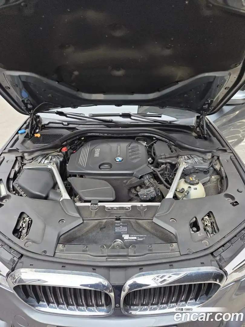 5-Series BMW 2018.3-OPTION-018