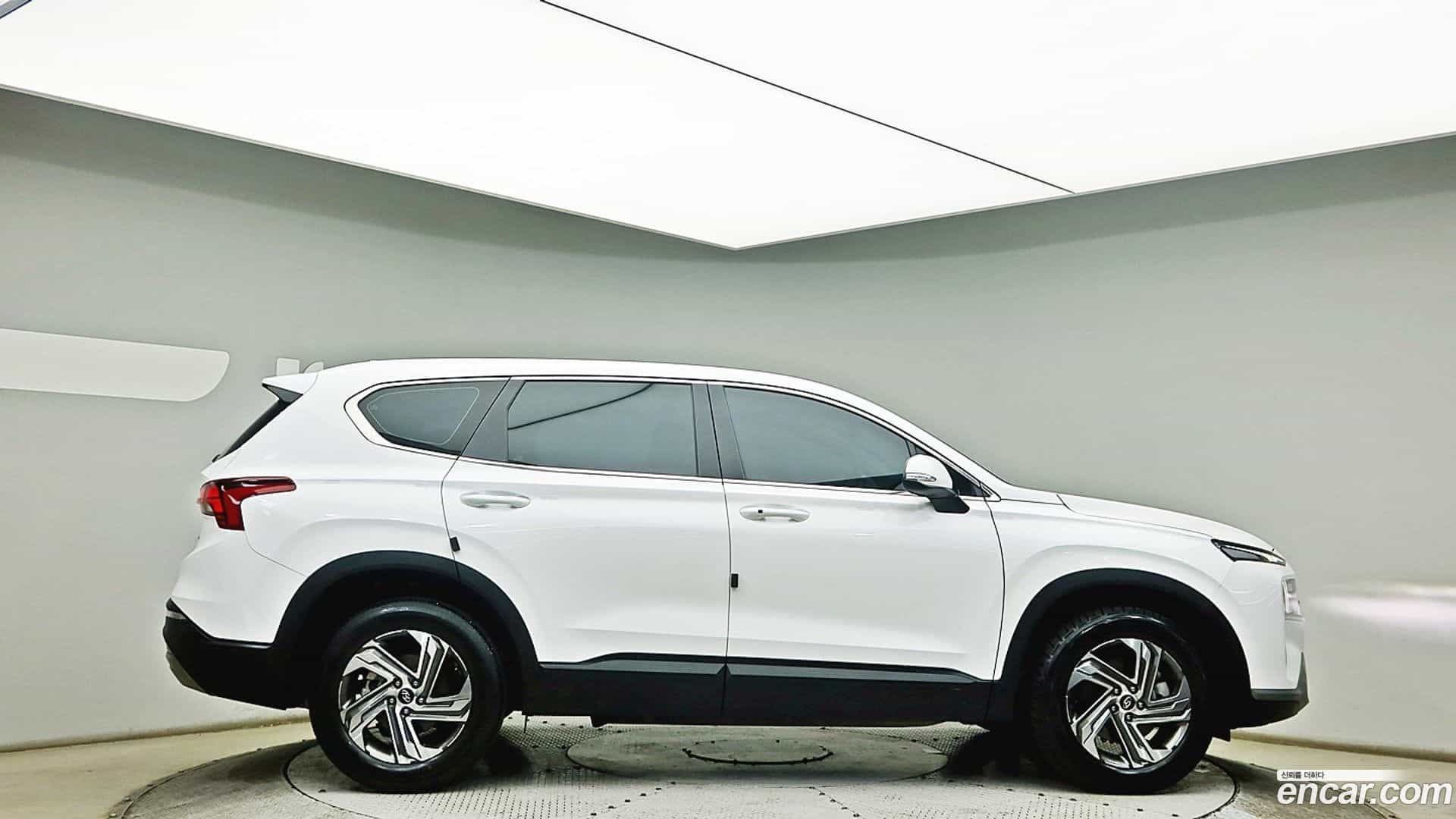 Santafe Hyundai 2021.2-OUTER-004