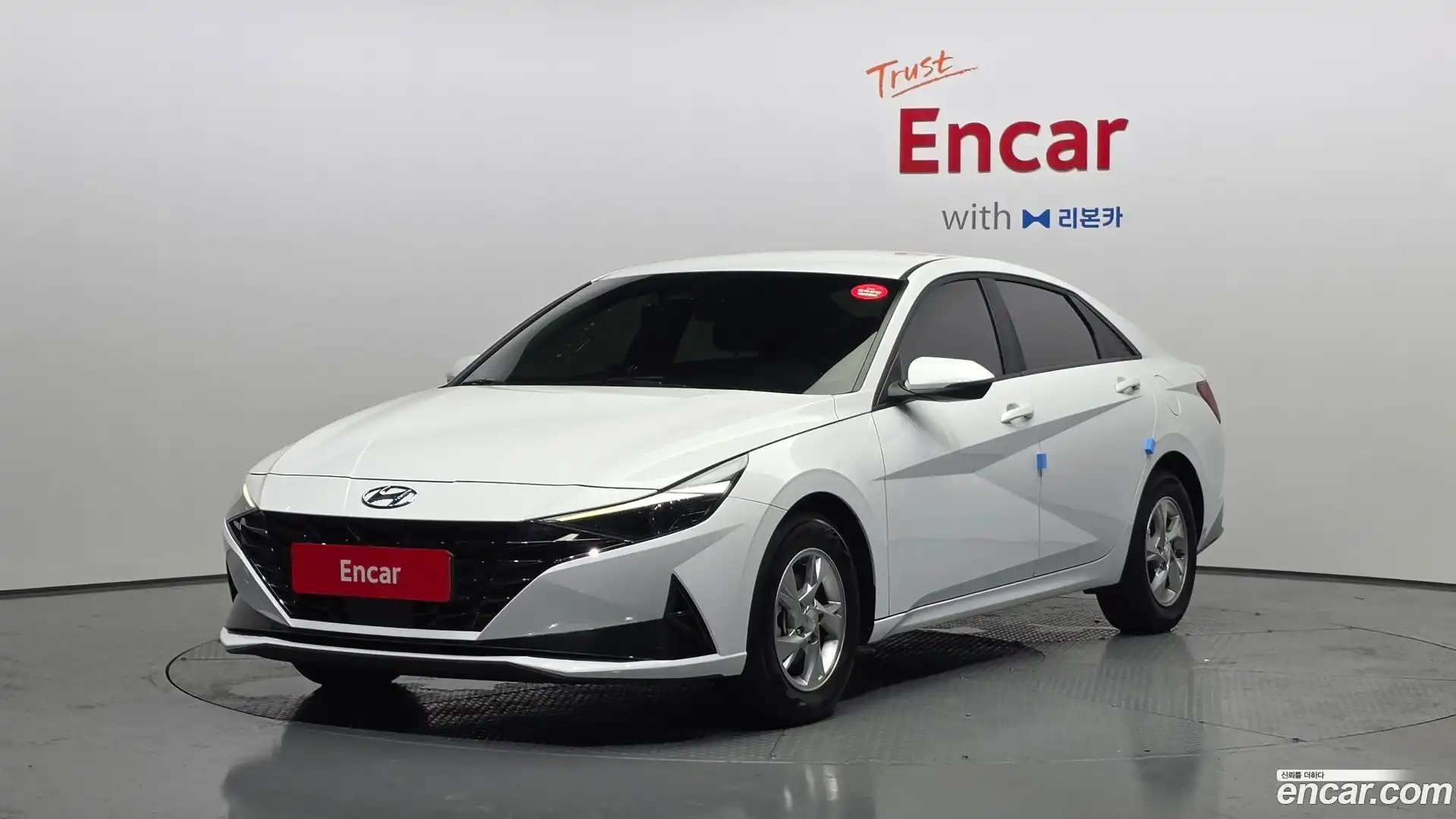 AVANTE Hyundai 2022.6-OUTER-001