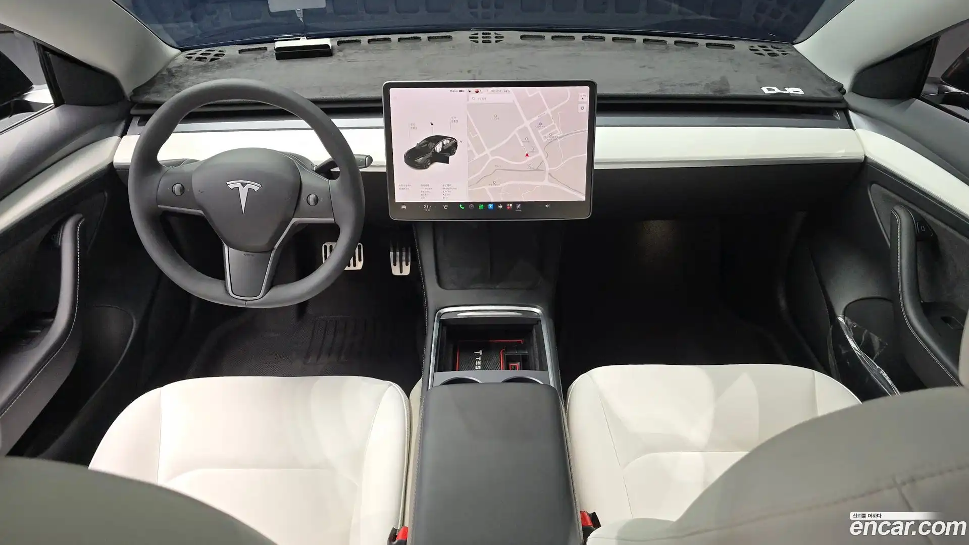 Model 3 Tesla 2021.10-INNER-007