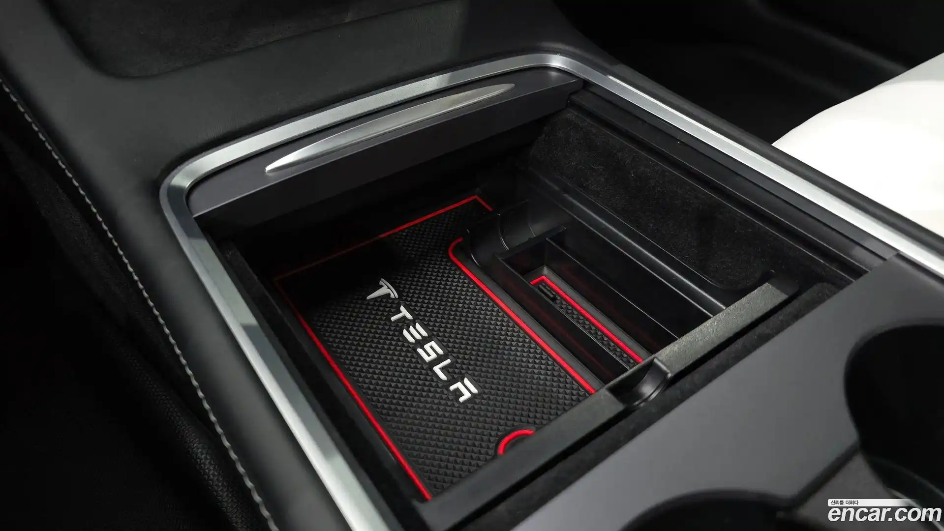 Model 3 Tesla 2021.10-OPTION-043