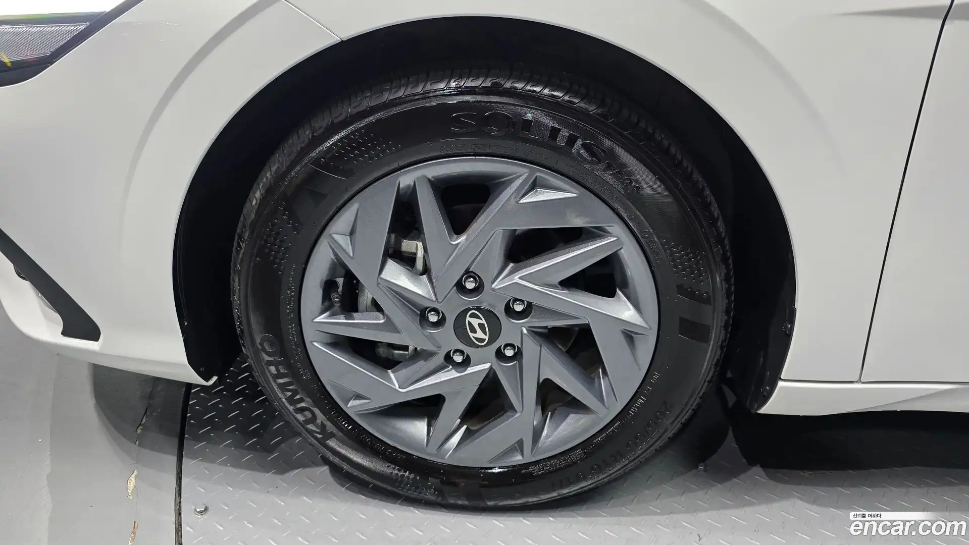 AVANTE Hyundai 2025.2-OUTER-031