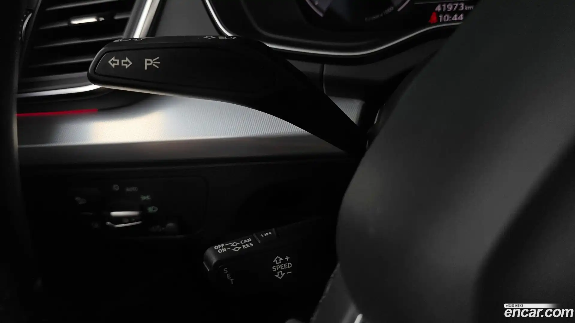 Q5 Audi 2021.10-OPTION-043
