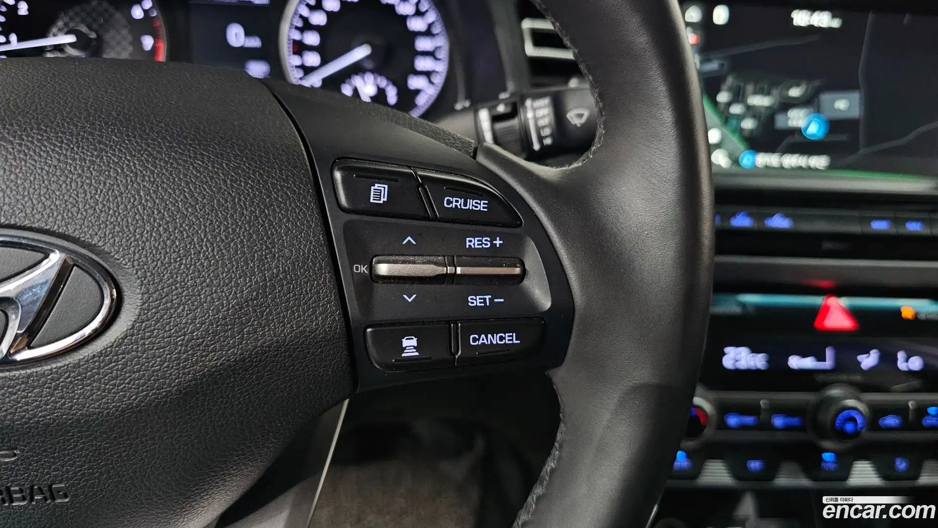 AVANTE Hyundai 2019.11-OPTION-019