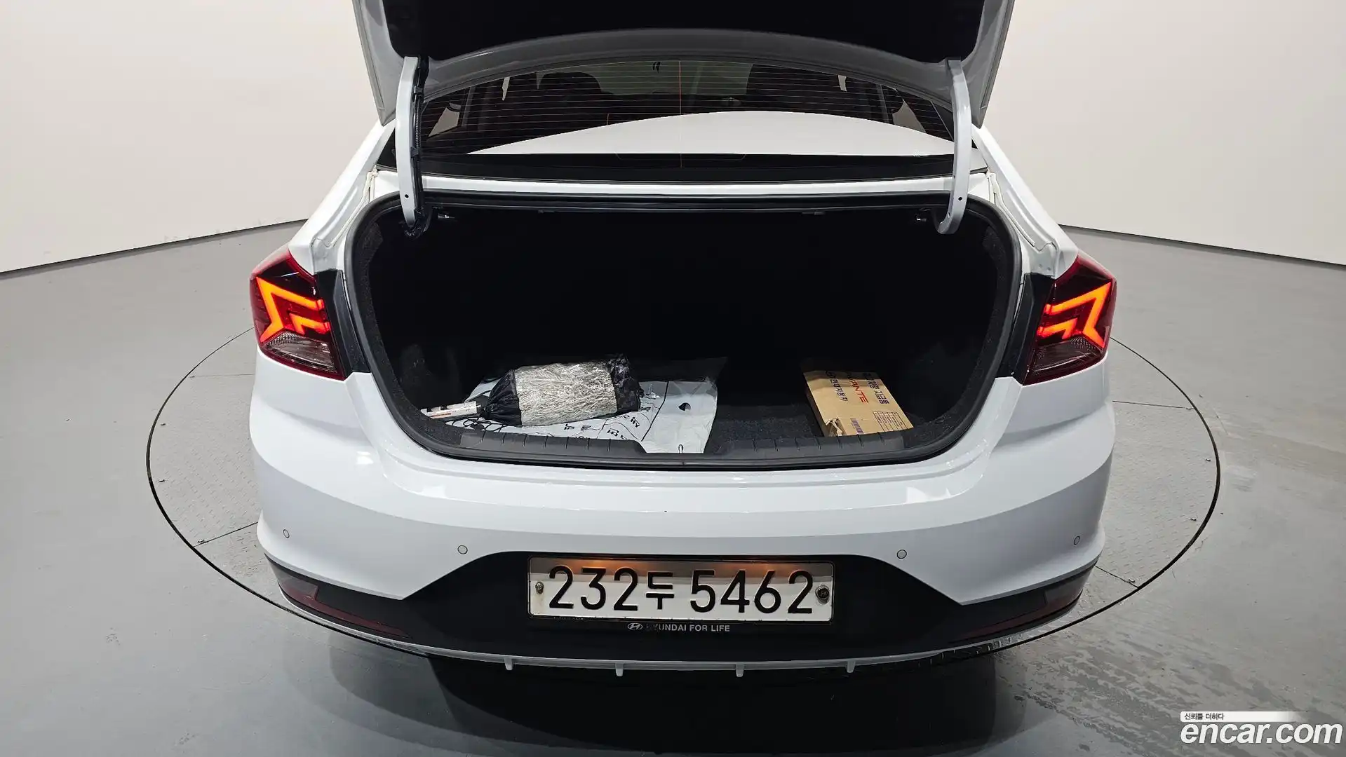 AVANTE Hyundai 2019.11-OPTION-021
