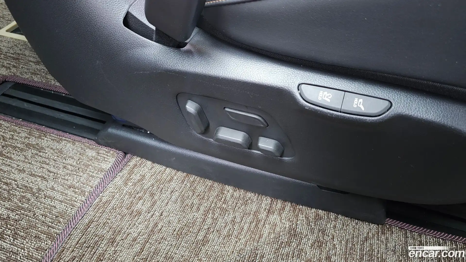 Canival Kia 2023.3-OPTION-044
