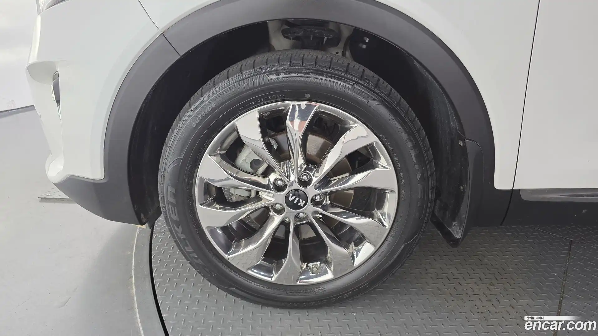 Sorento Kia 2019.5-OUTER-005