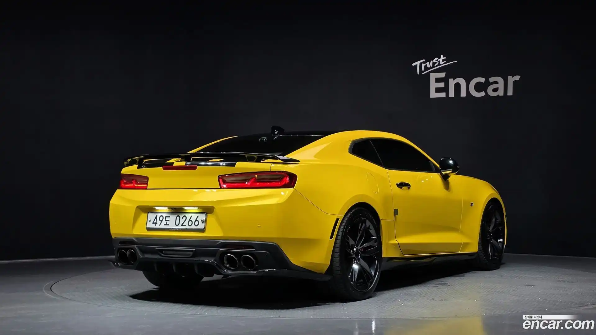 Camaro Chevrolet 2016.9-OUTER-002