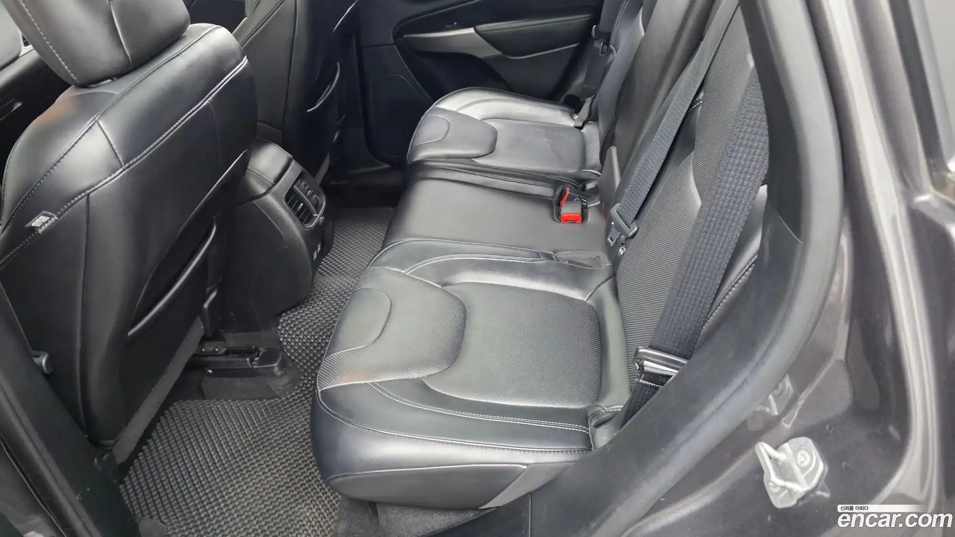 Cherokee Jeep 2021.5-INNER-036