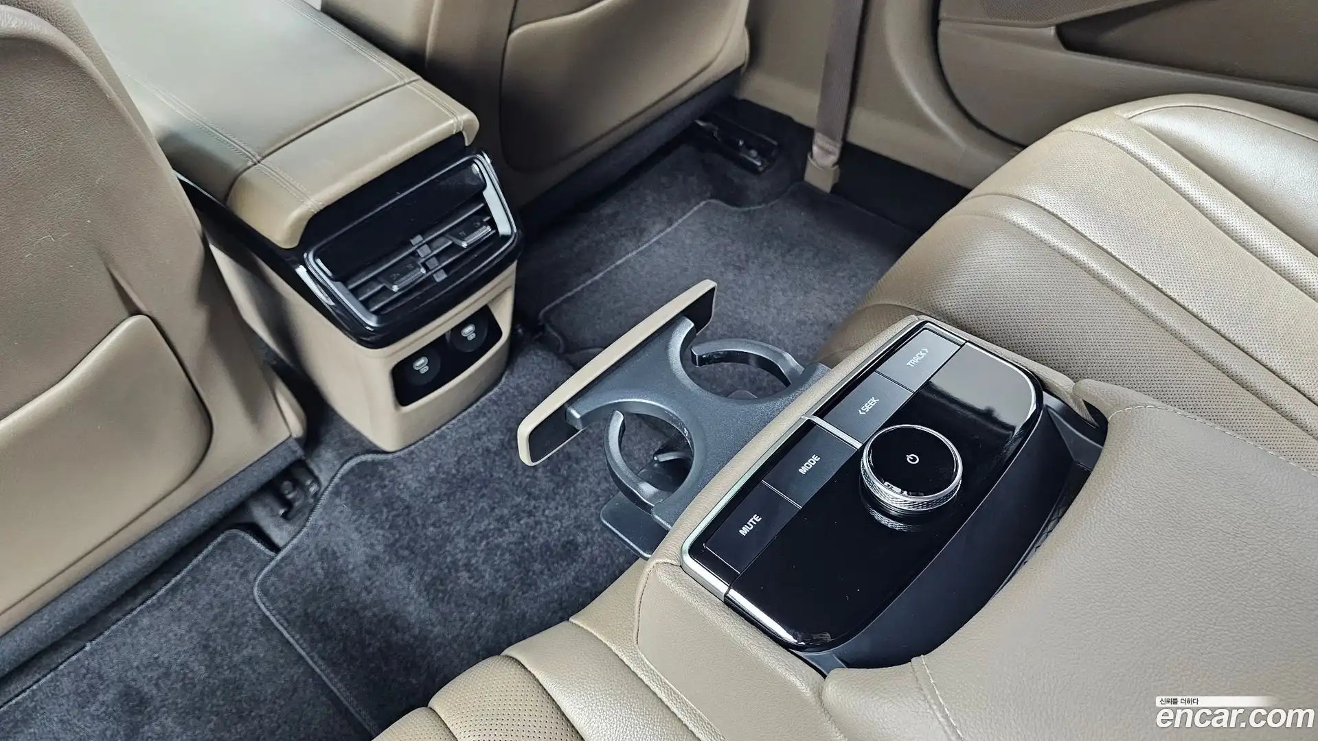 K8 Kia 2022.5-OPTION-042
