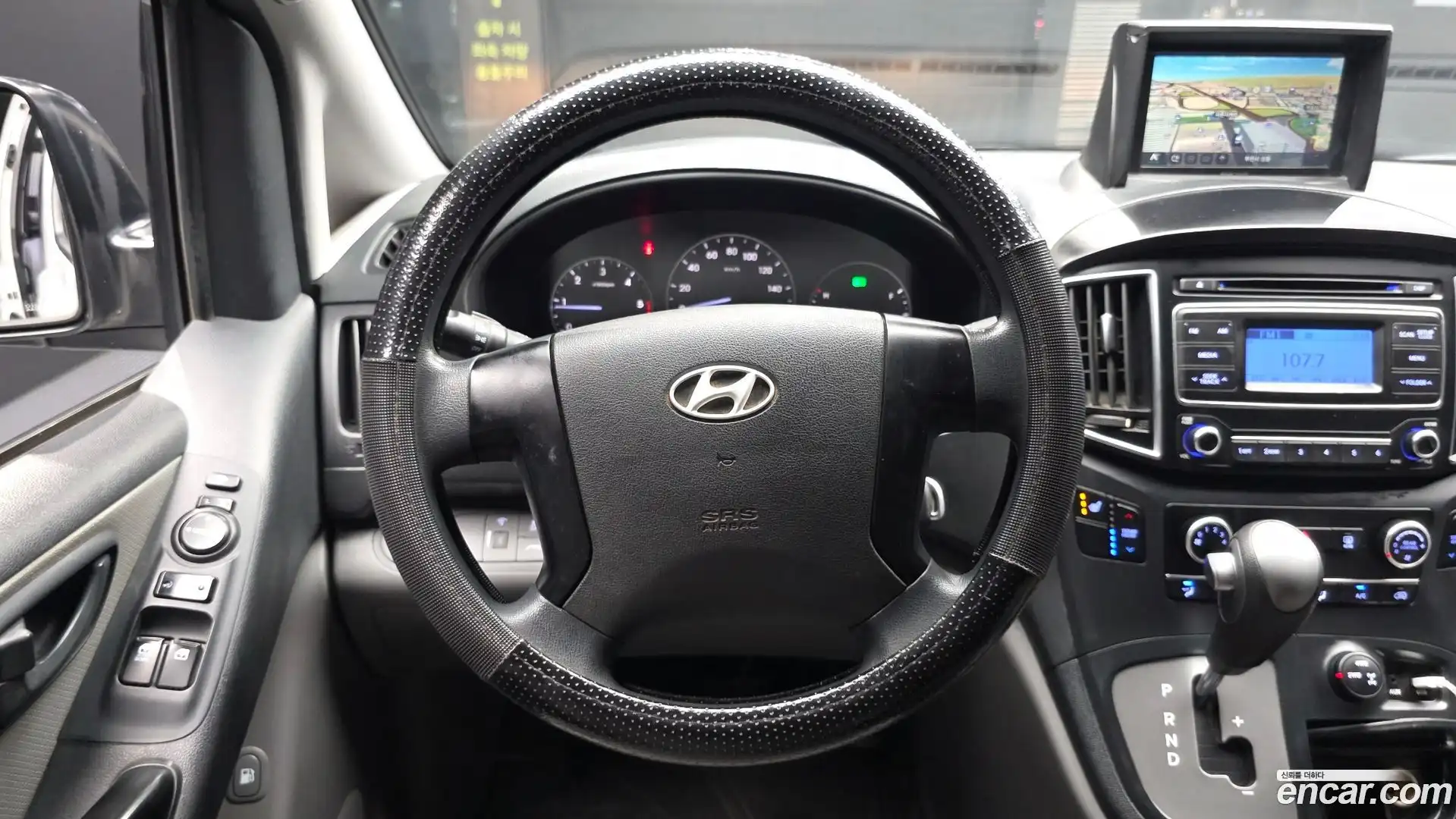 Starex Hyundai 2016.6-OPTION-017