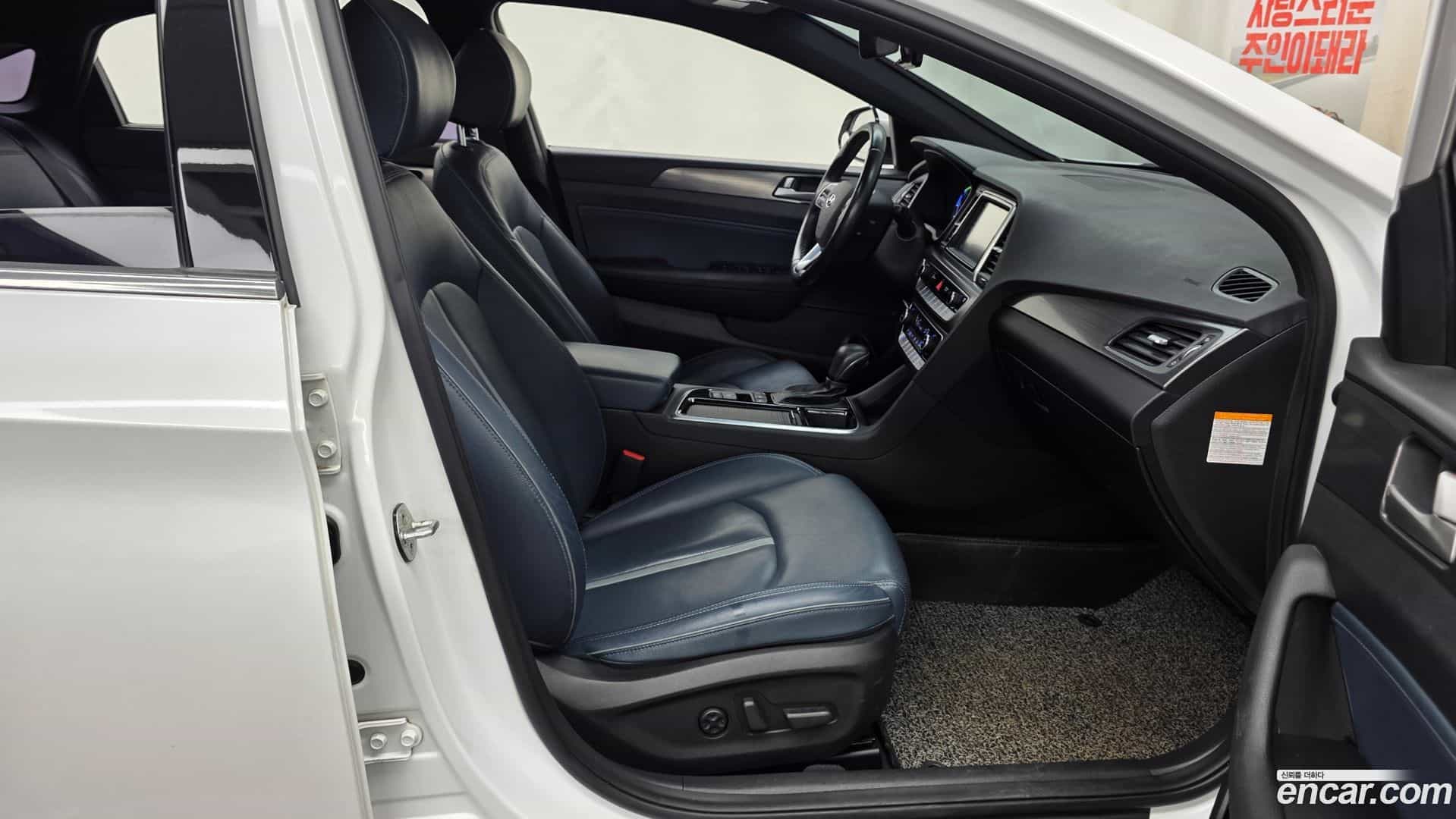 Sonata Hyundai 2017.7-OPTION-015