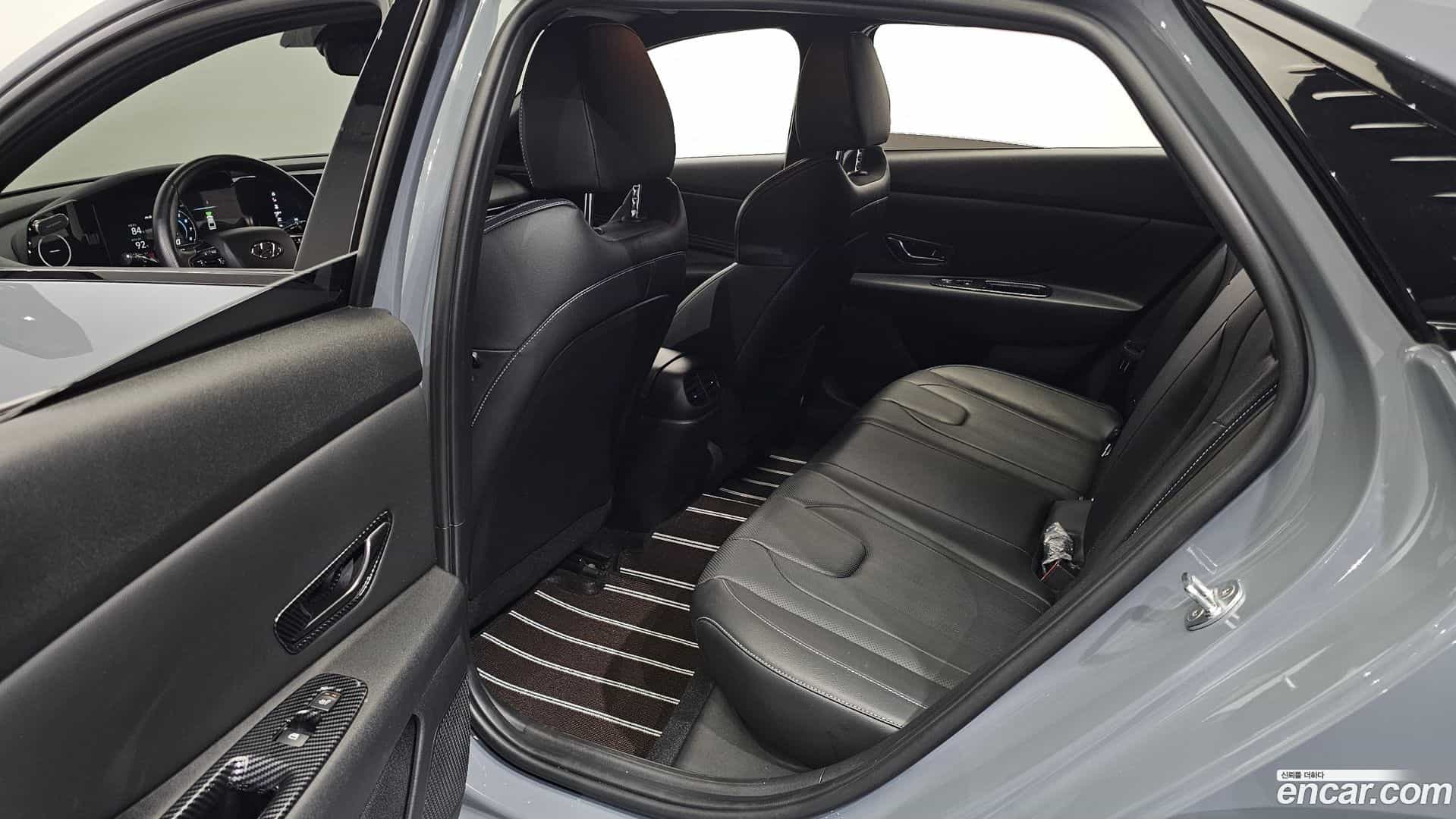 AVANTE Hyundai 2021.8-OPTION-017