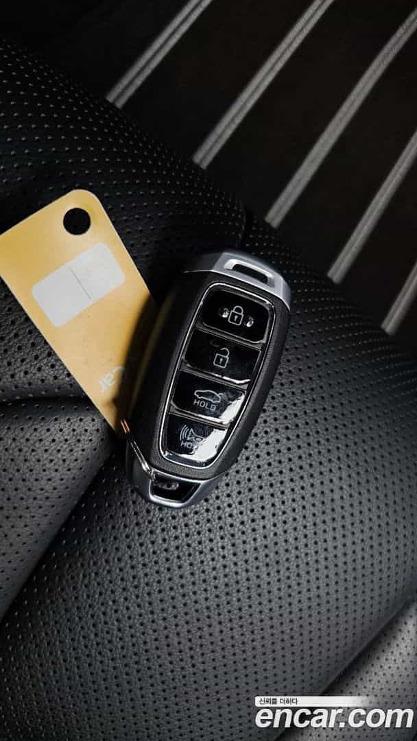 AVANTE Hyundai 2021.8-OPTION-023