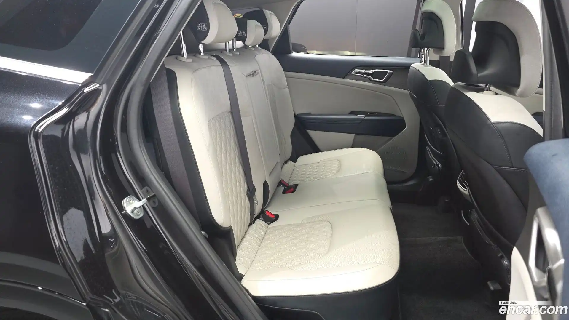 Sportage Kia 2021.8-OPTION-015