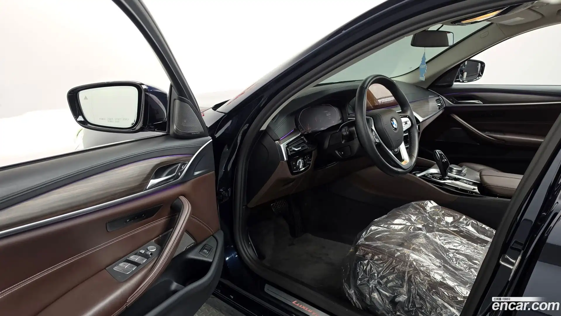 5-Series BMW 2020.6-INNER-010