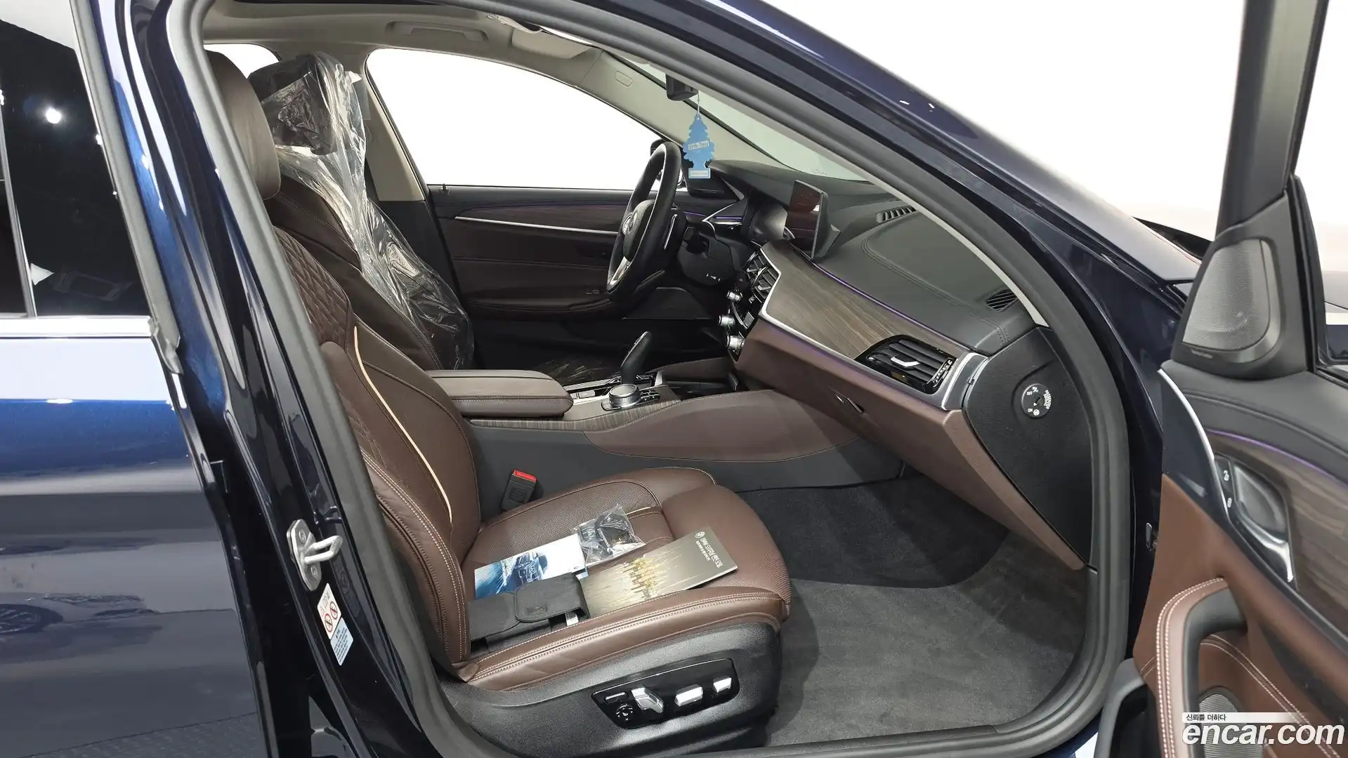 5-Series BMW 2020.6-INNER-036