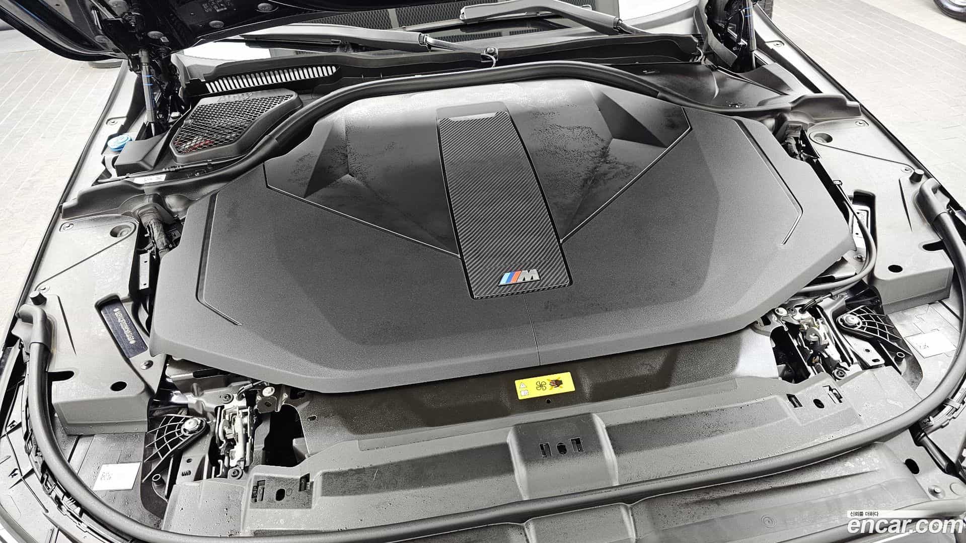 i5 BMW 2024.0-OUTER-006
