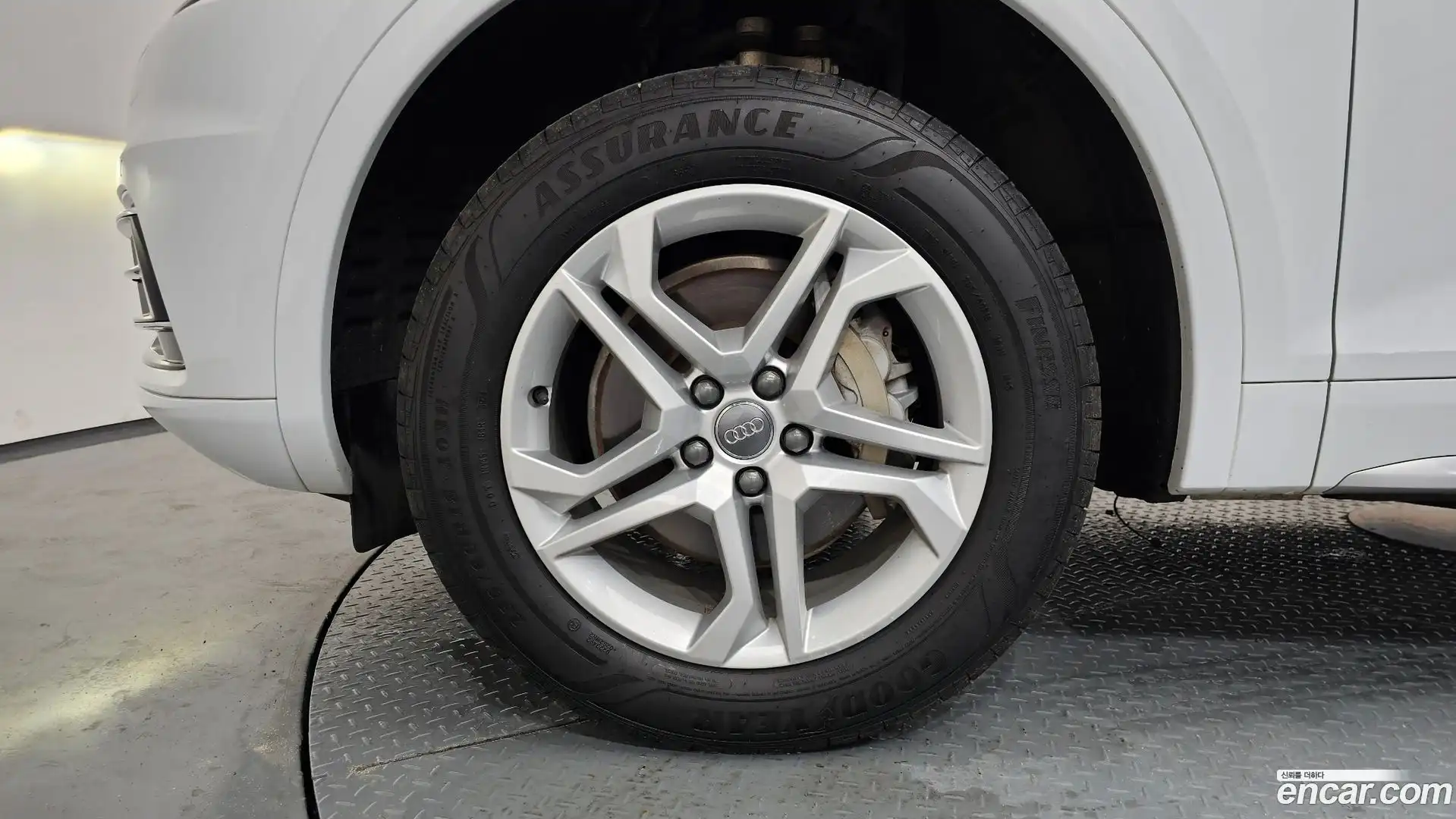 Q5 Audi 2020.10-OUTER-005