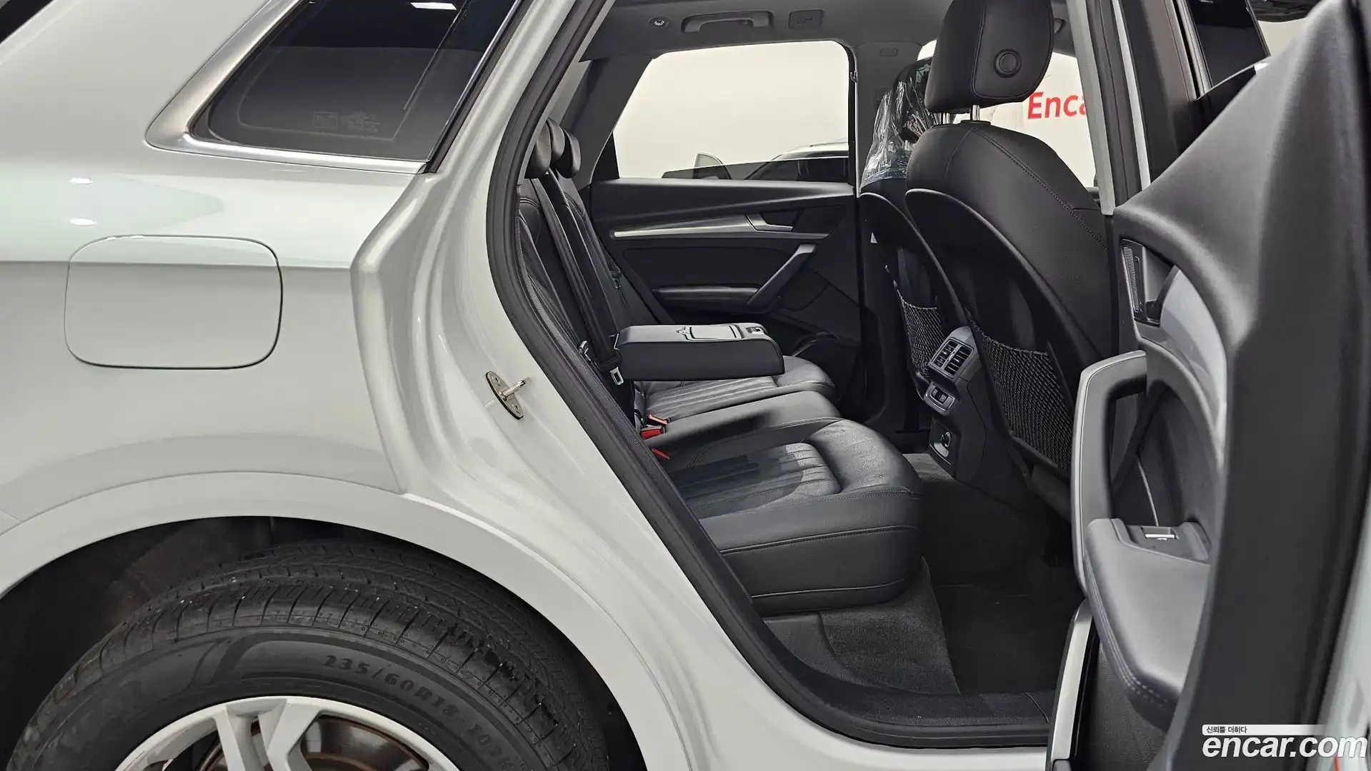 Q5 Audi 2020.10-OPTION-015