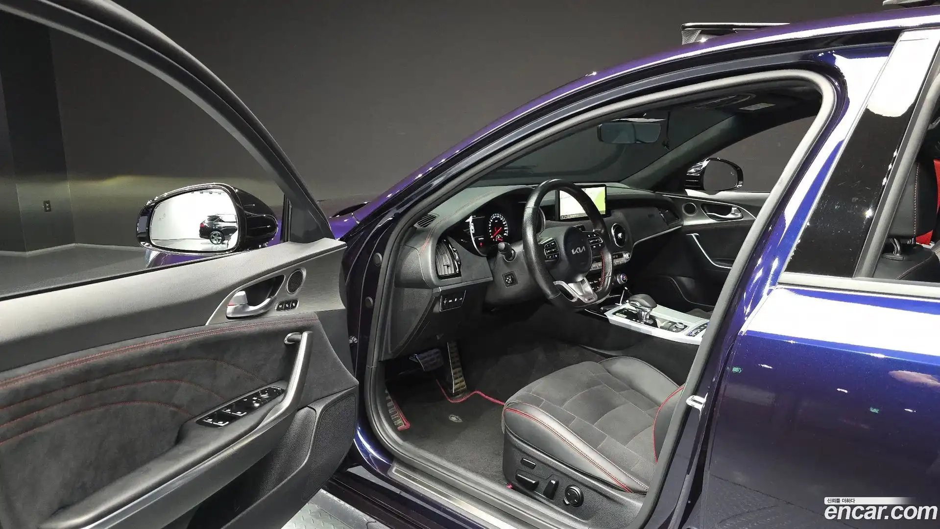 Stinger Kia 2022.3-INNER-010