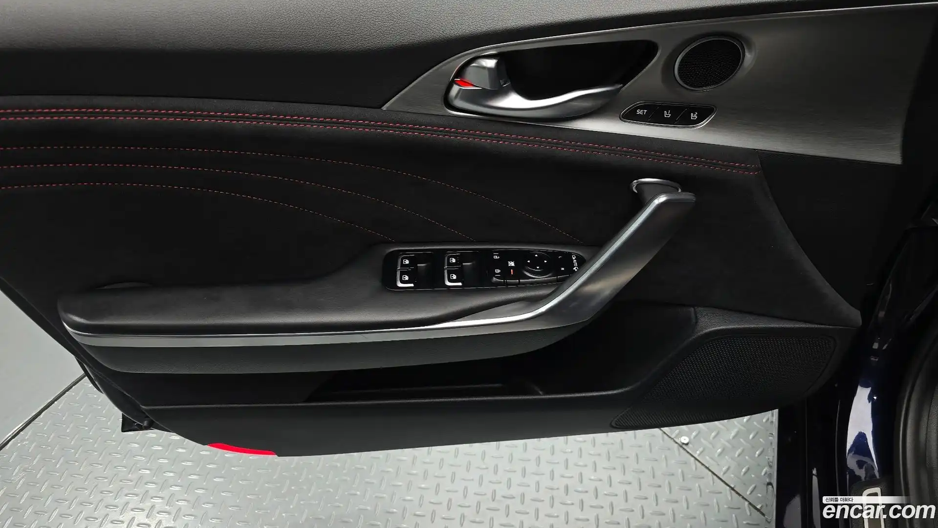 Stinger Kia 2022.3-INNER-034