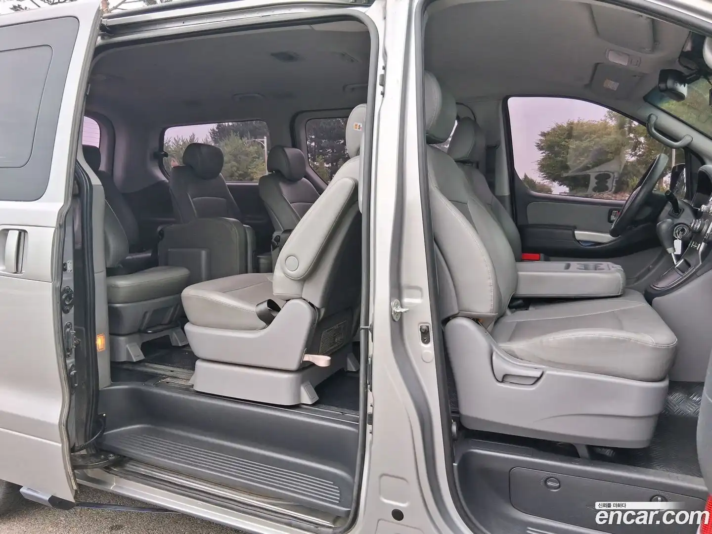 Starex Hyundai 2014.11-OPTION-017