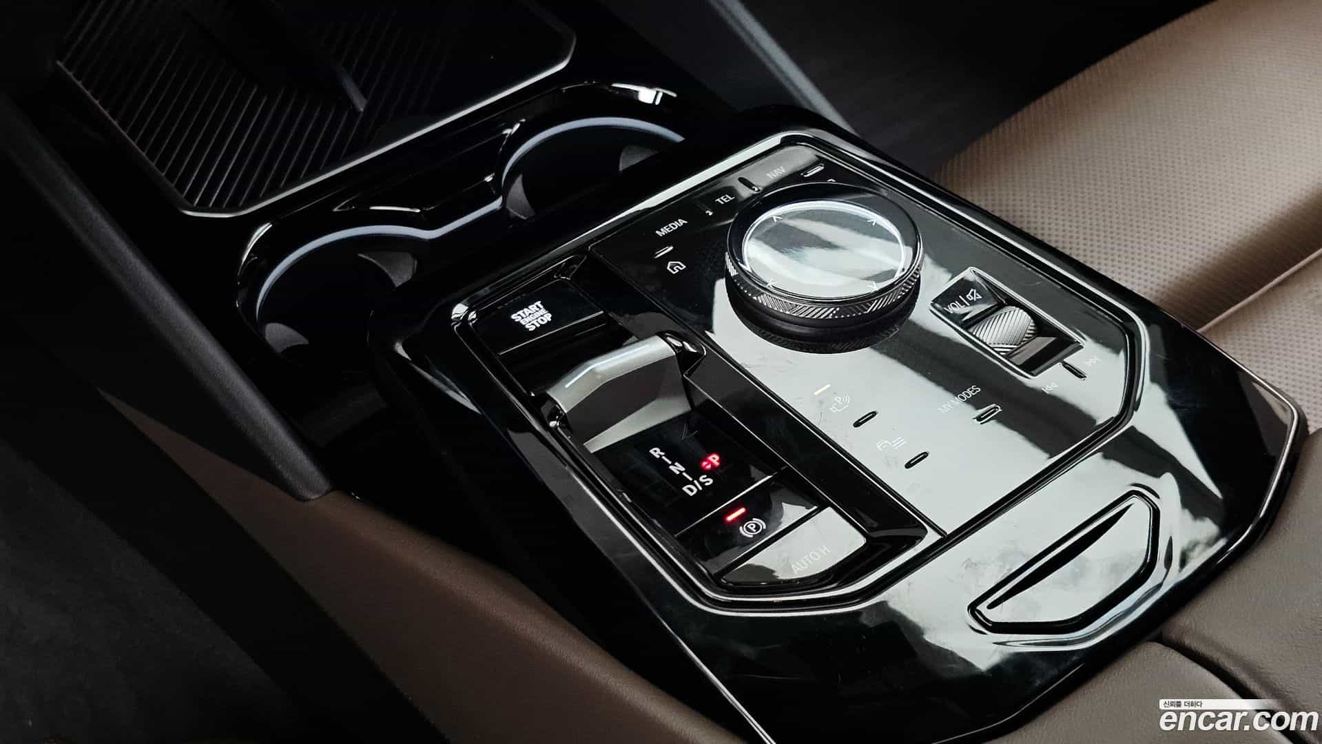 5-Series BMW 2024.3-INNER-009