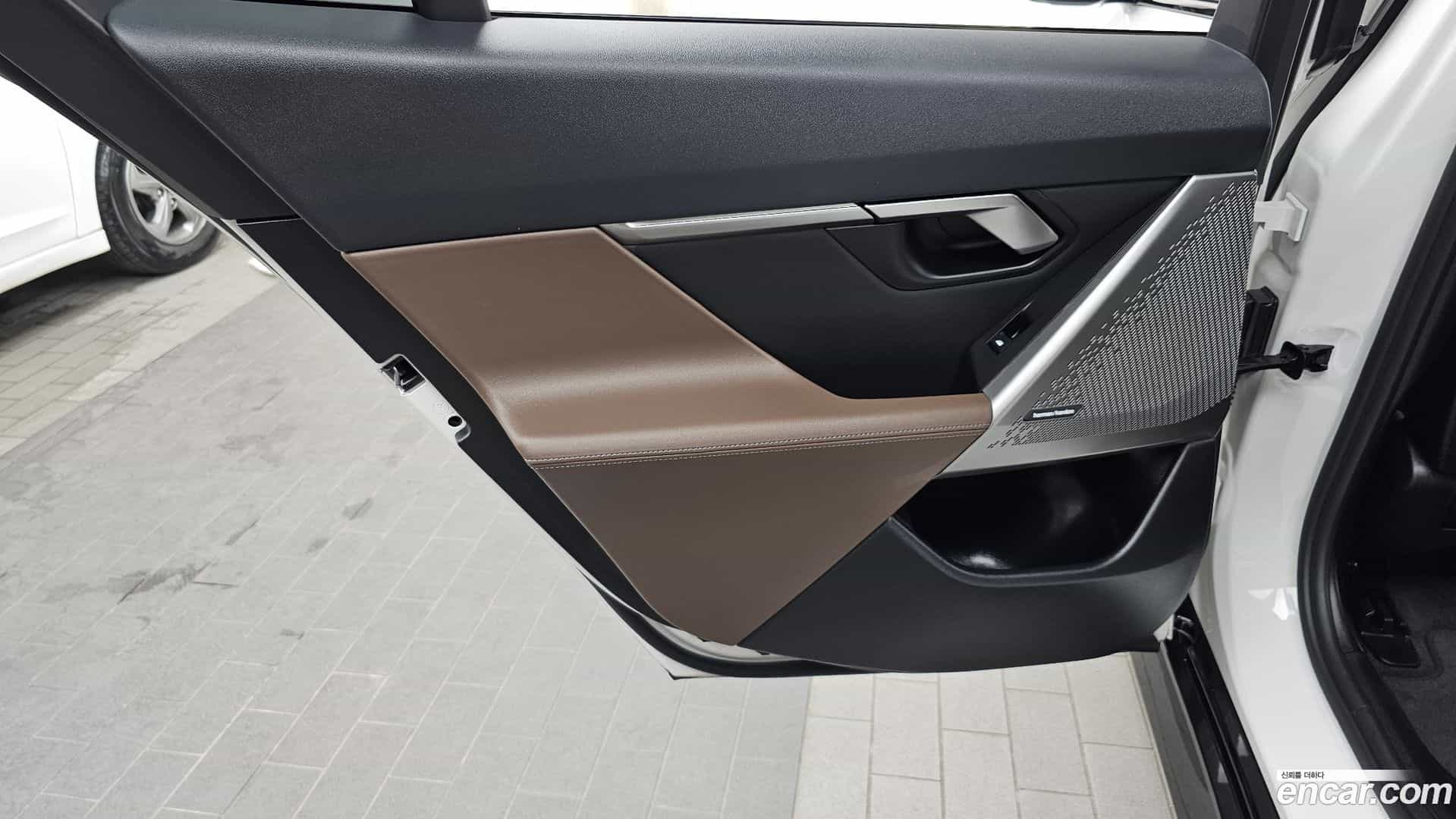 5-Series BMW 2024.3-INNER-035