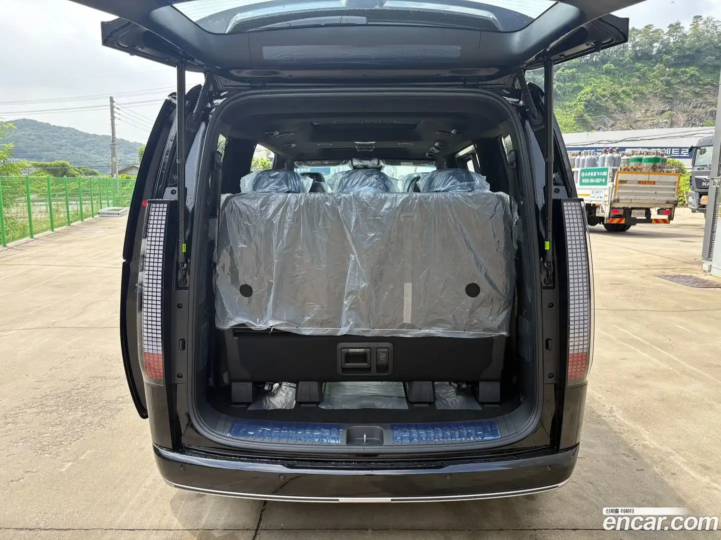 Staria Hyundai 2026.6-OPTION-024