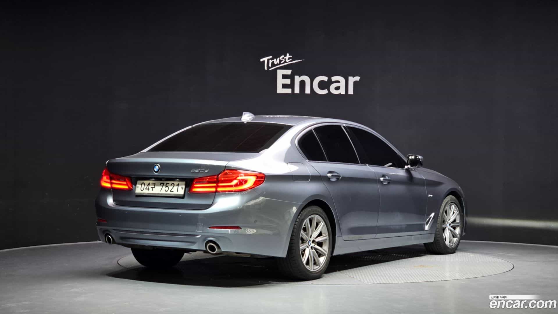 5-Series BMW 2017.10-OUTER-002