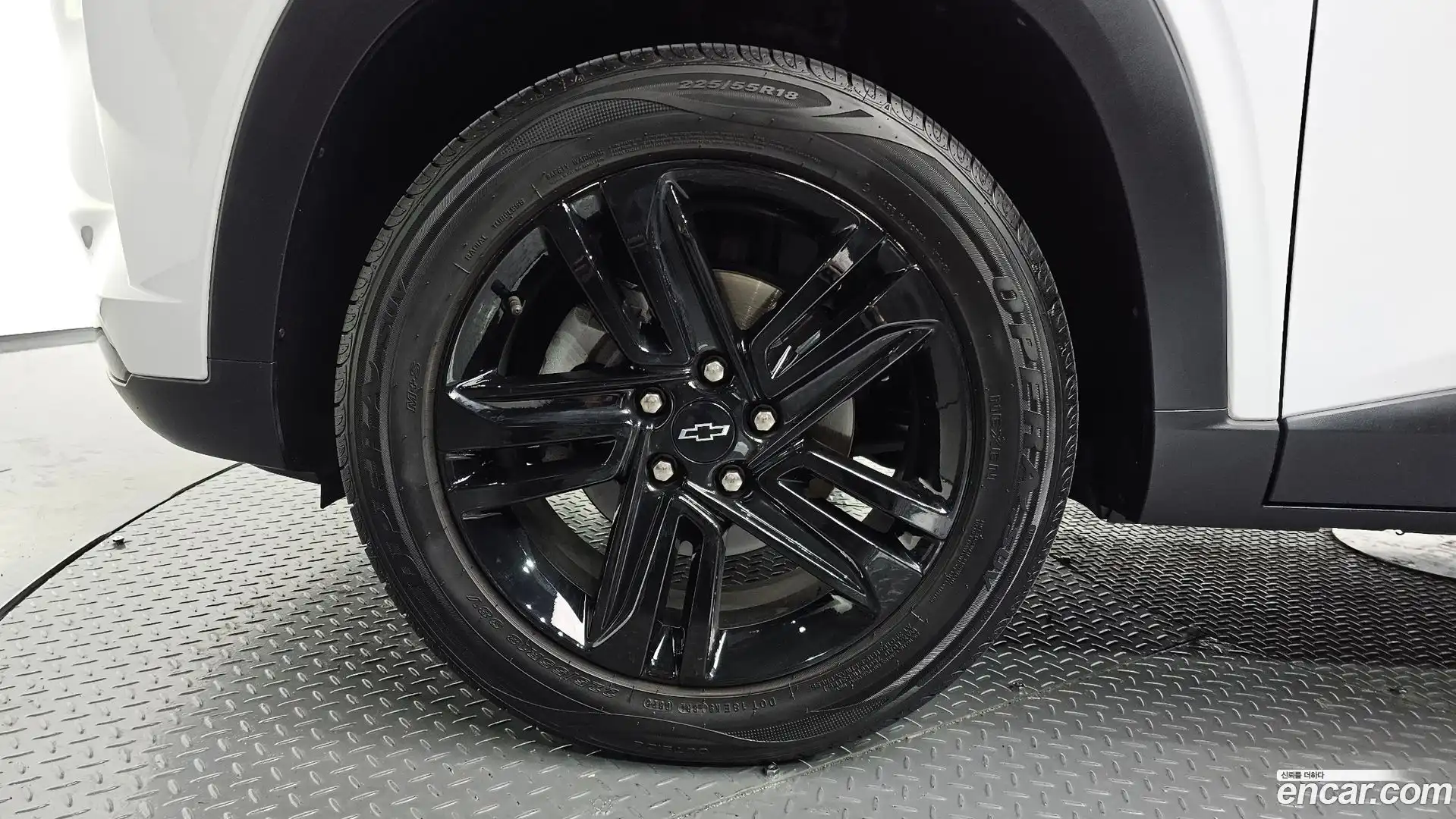 Trax Chevrolet 2023.3-OUTER-005