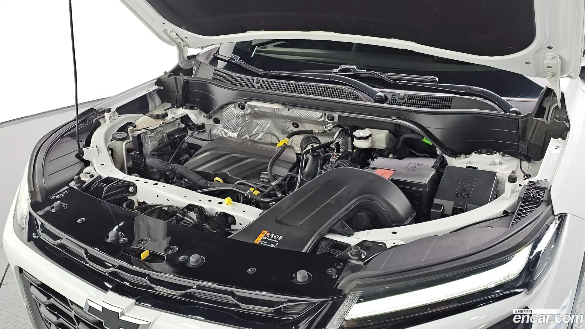 Trax Chevrolet 2023.3-OUTER-006