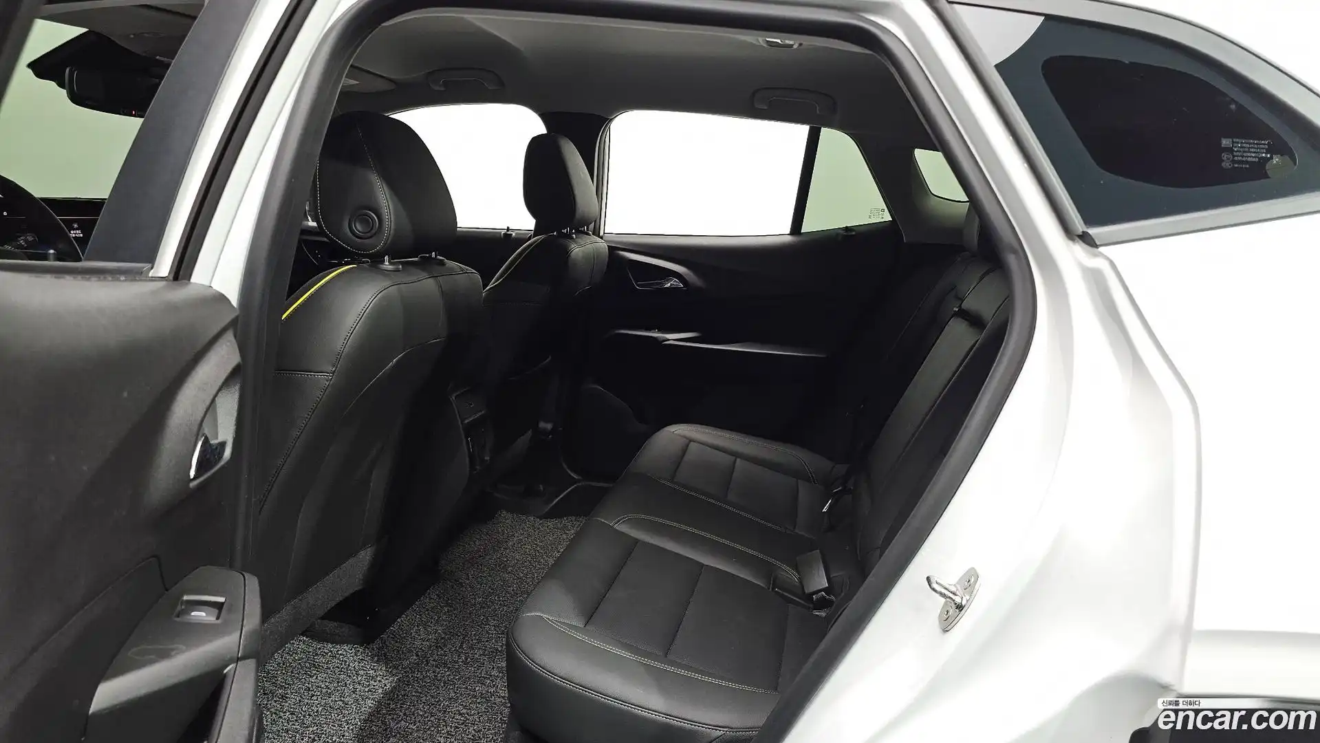 Trax Chevrolet 2023.3-OPTION-016