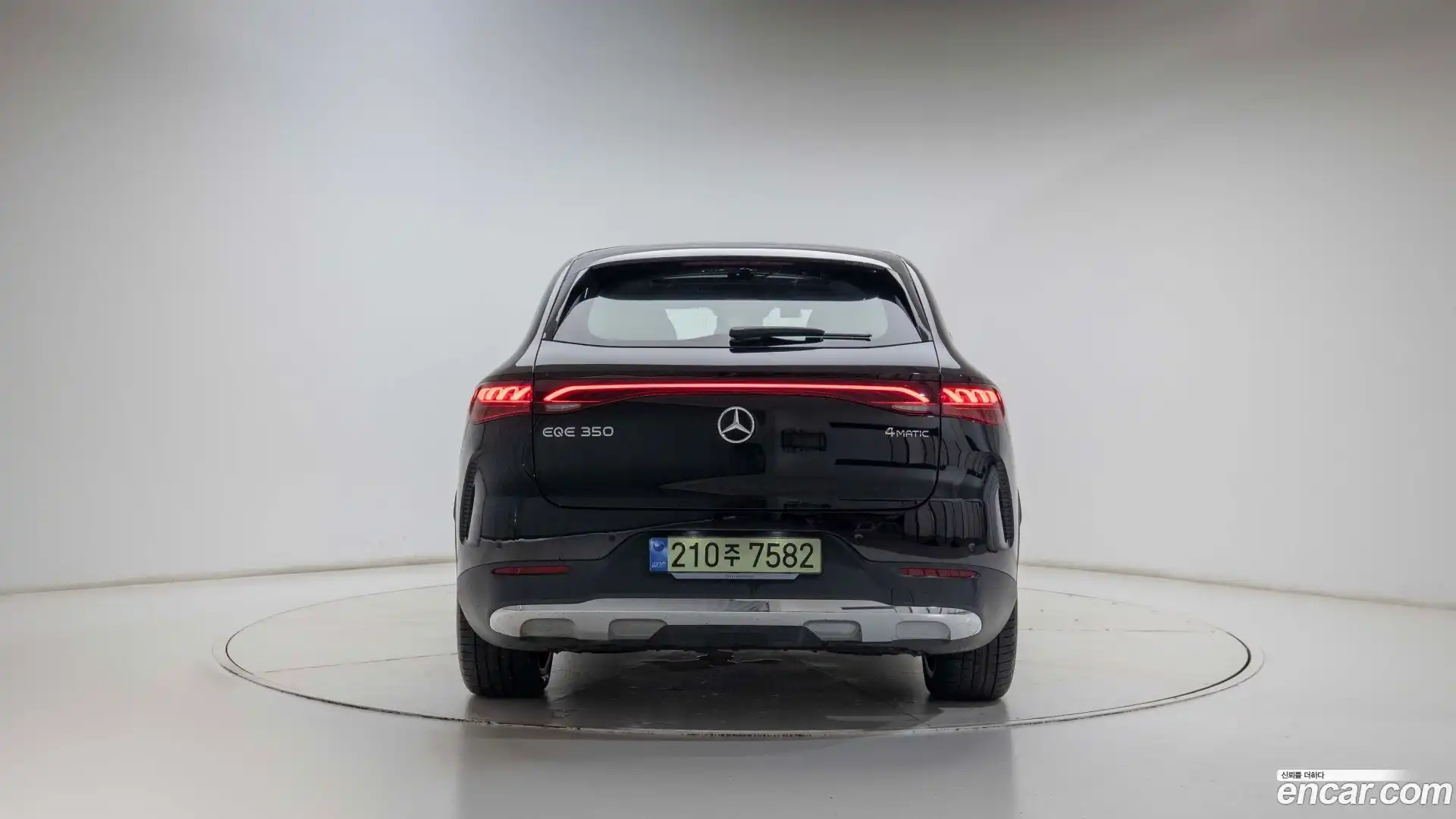 EQE Mercedes-Benz 2025.7-OUTER-004