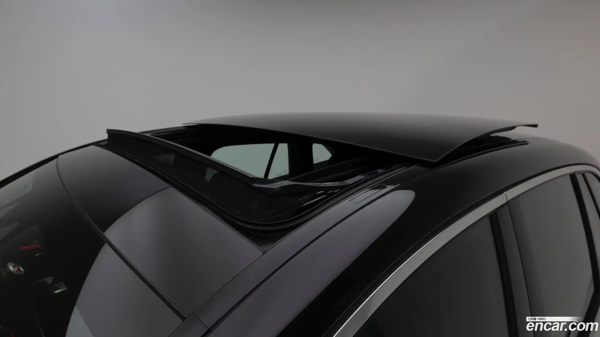 EQE Mercedes-Benz 2025.7-OPTION-016