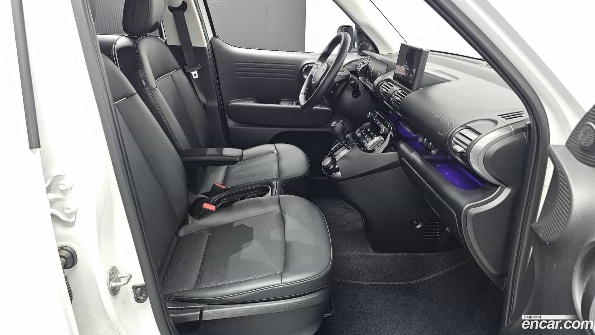 Casper Hyundai 2022.5-INNER-036