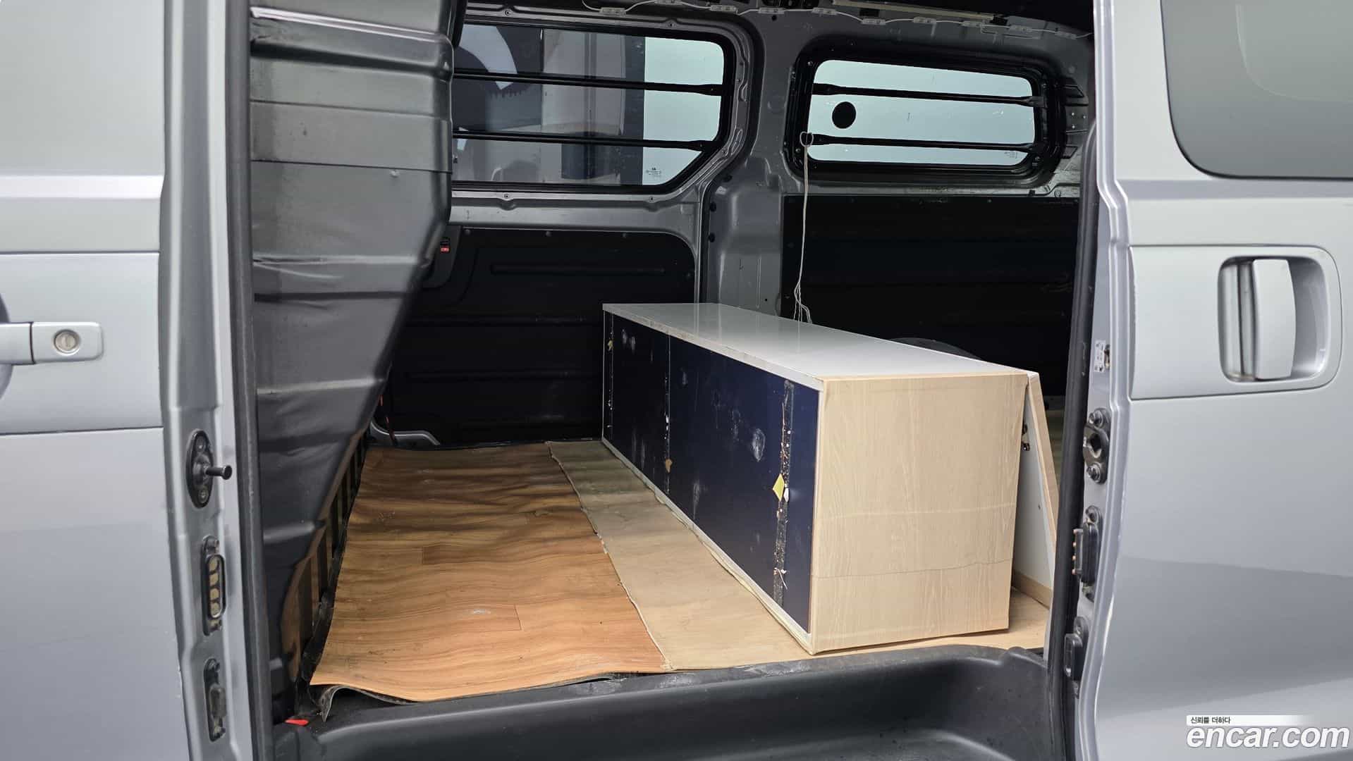 Starex Hyundai 2020.2-OPTION-016