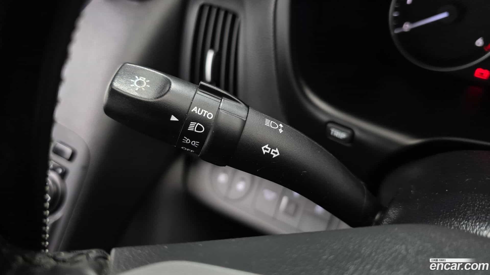 Starex Hyundai 2020.2-OPTION-022