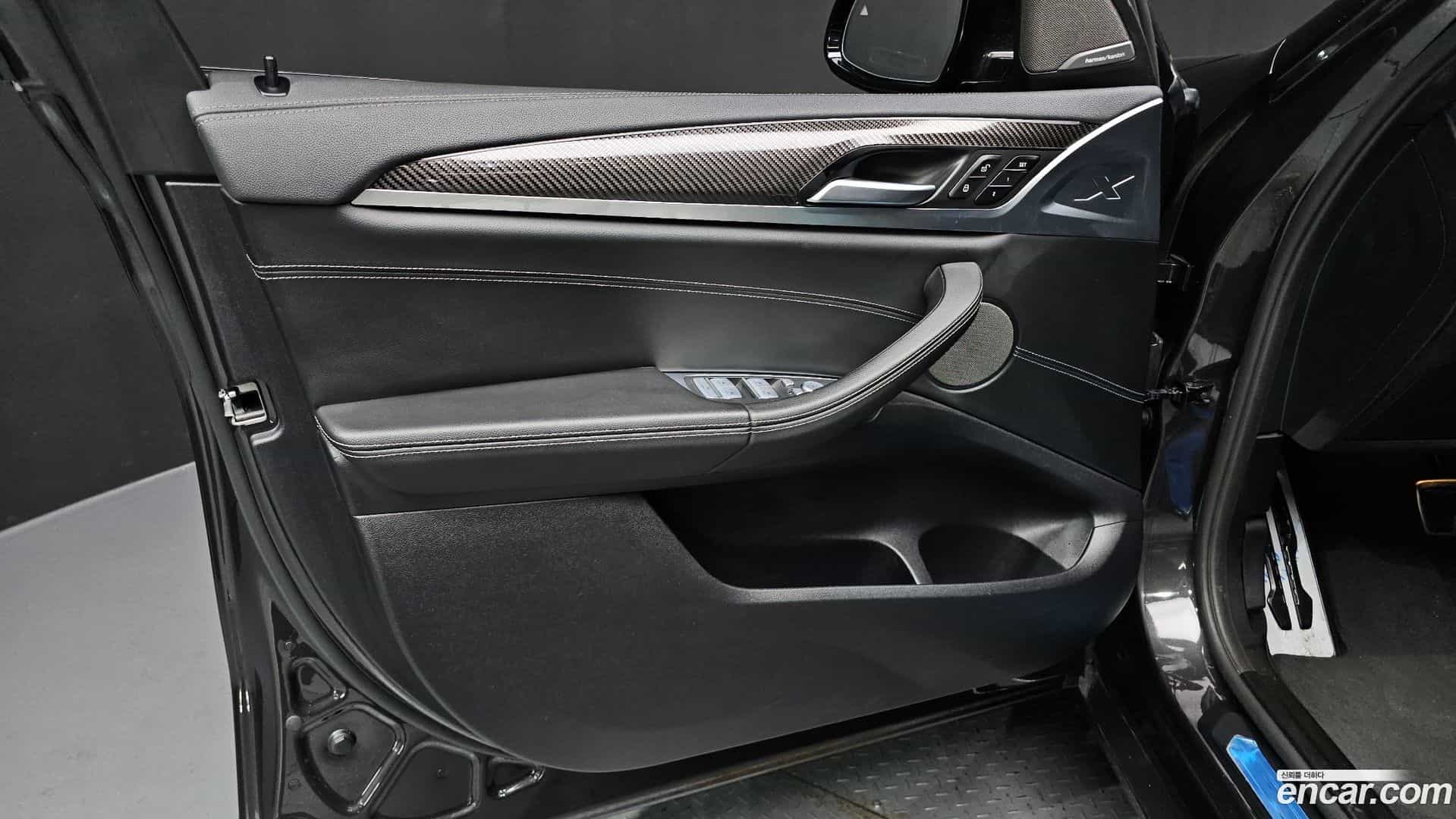 X3 BMW 2022.11-INNER-034