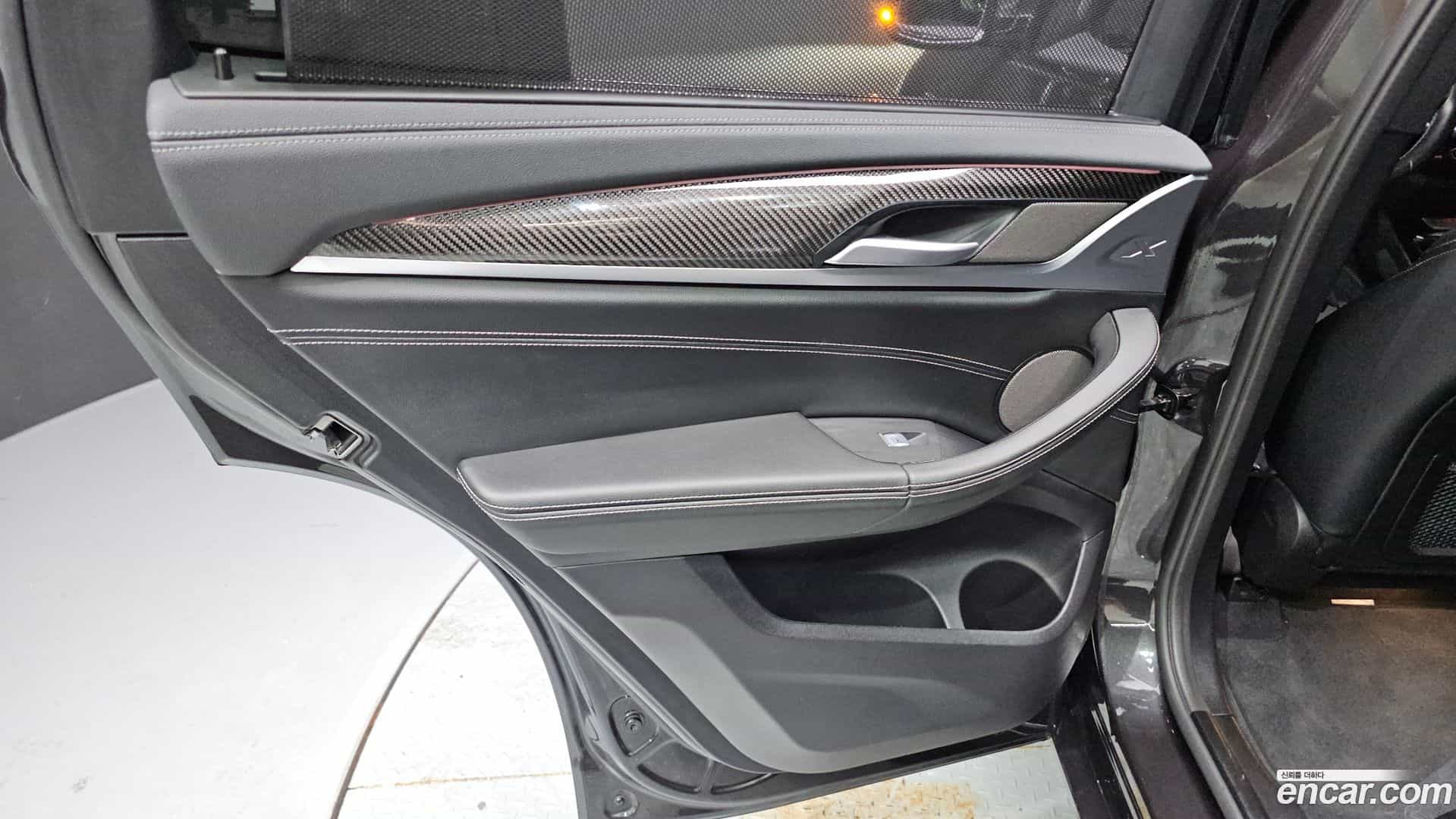 X3 BMW 2022.11-INNER-035